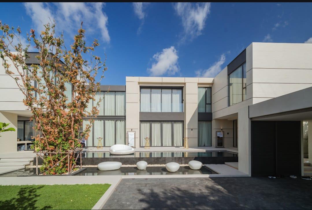 Luxury 4-Bedroom Two-story Villa in Lavish Estate, Chalong