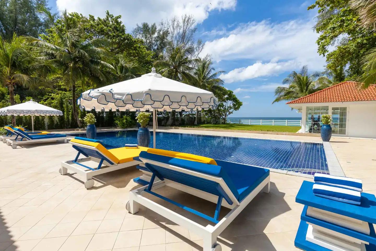 Carpe Diem Villa - Absolute Beachfront Mansion for Sale in Natai Beach - Photo 3