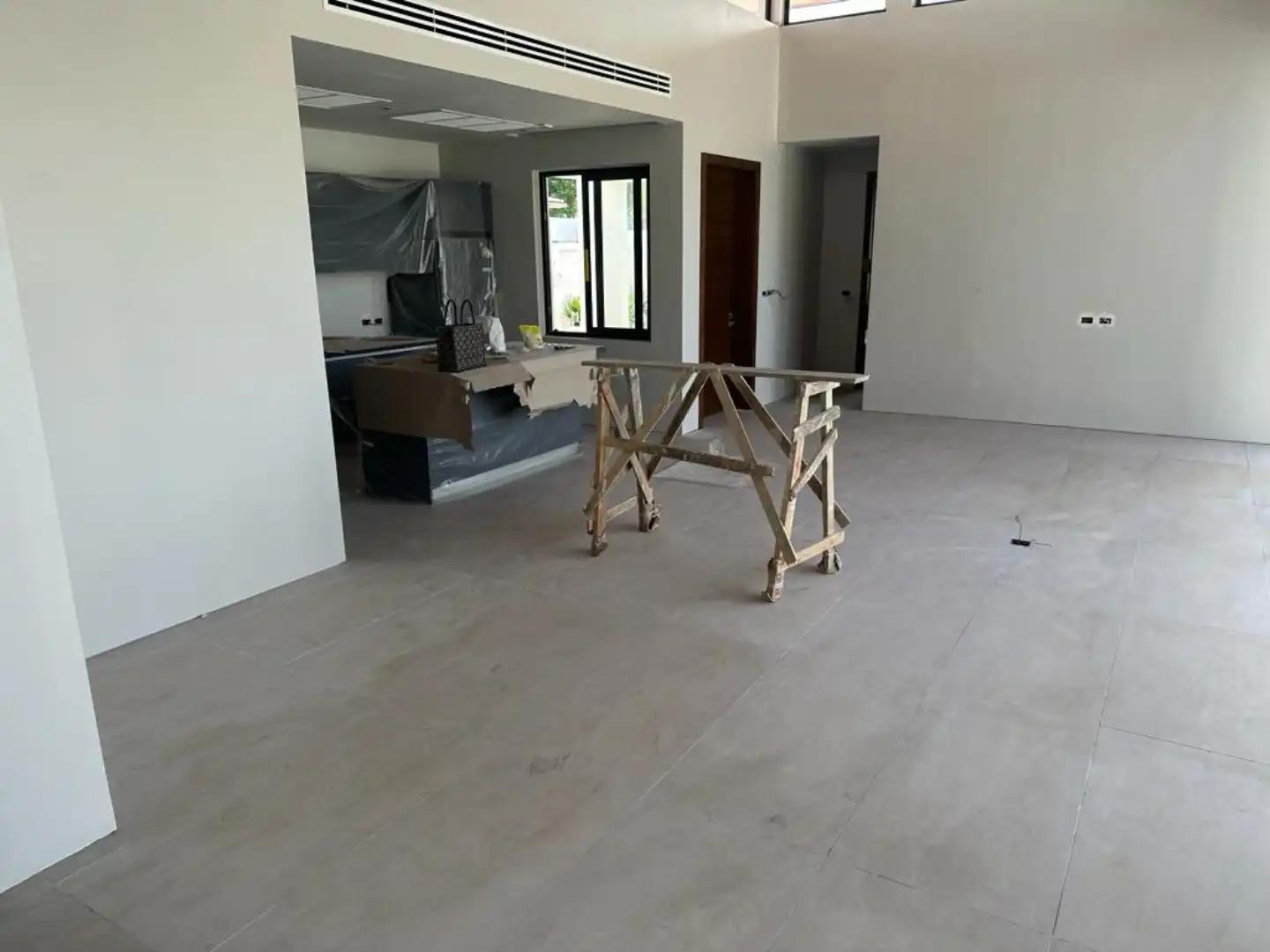 Botanica Modern Loft 3-Bedroom Resale from Private Owner - Photo 2
