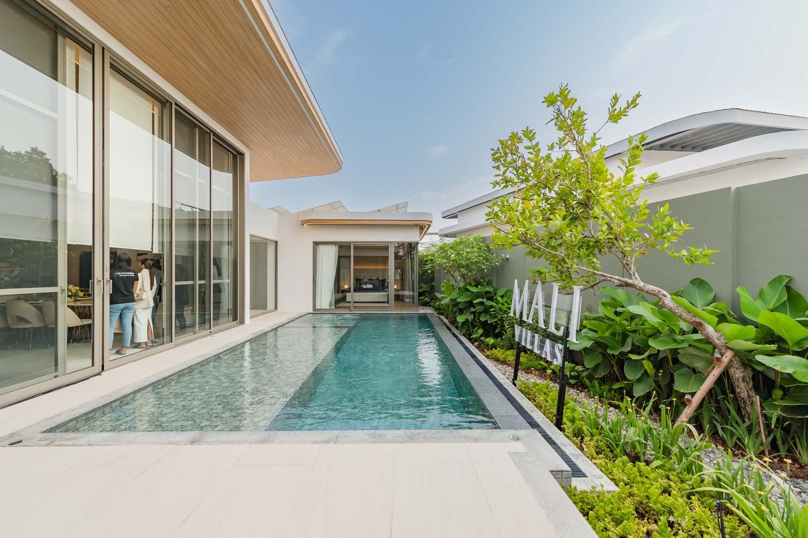 Modern 3-Bedroom Villas for Sale at Mali Villas in Thalang, Phuket