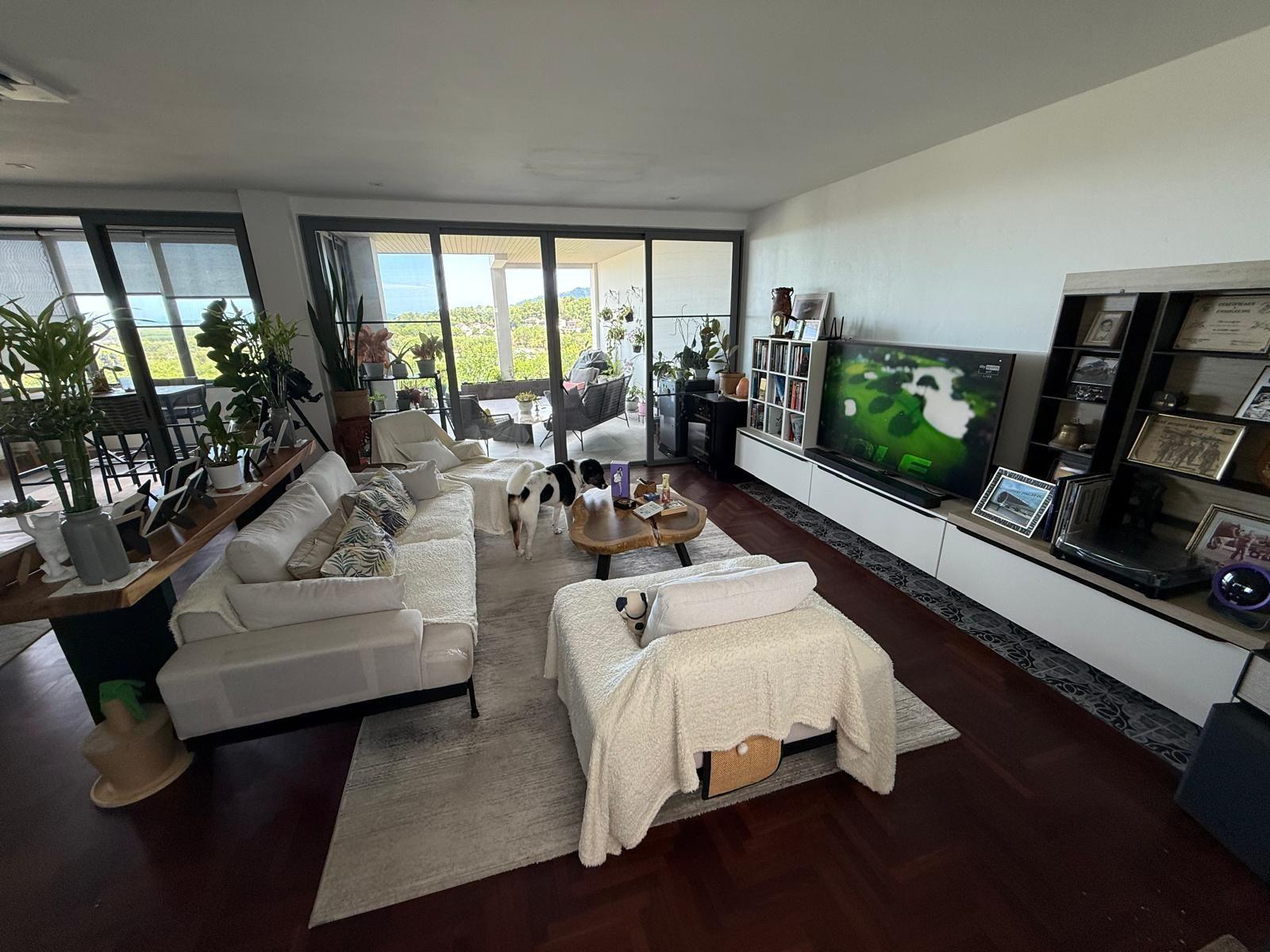 3 Bedroom Foreign Freehold Apartment for Sale at Blue Canyon Homes - Photo 2