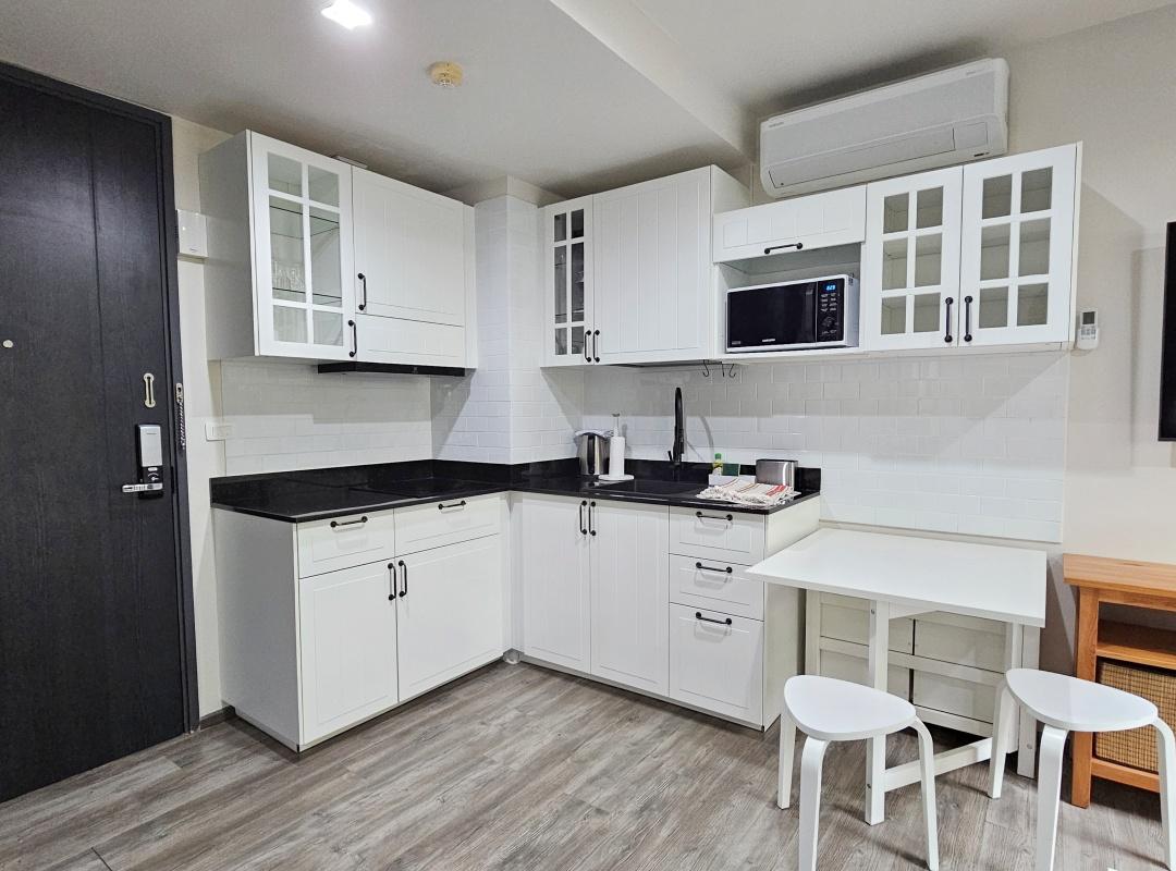 1 Bedroom Phuket Condo for Sale - The Deck - Patong Freehold Condo for Foreigners - Photo 3