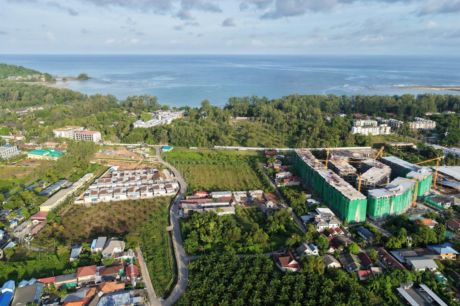 Interior view of Eco-Friendly 1-Bedroom Condos Near Beach - The Zero Silhouette Naiyang