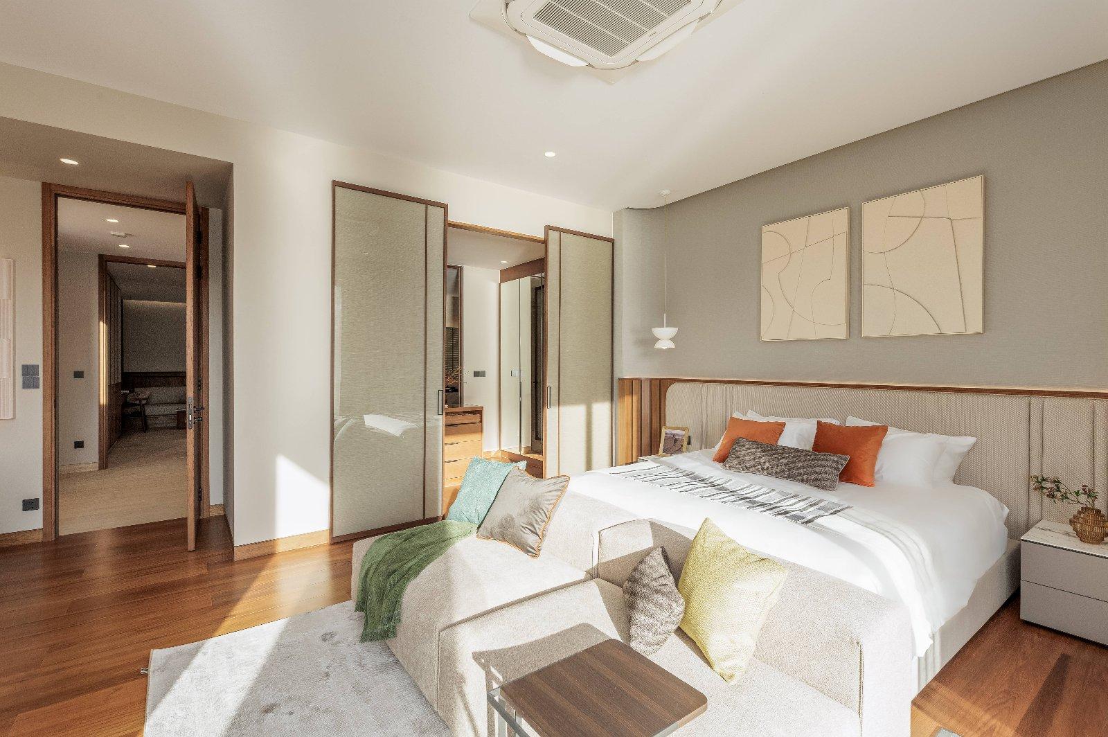 Interior view of Lake View 3-Bedroom Pool Villa for Sale in Serrana Villas, Ban Manik, Phuket