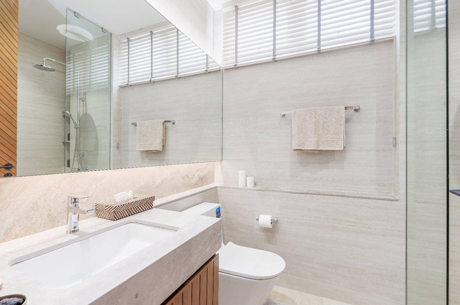 Interior view of Lakefront 4-Bedroom Pool Villa for Sale in Serrana Villas, Ban Manik, Phuket
