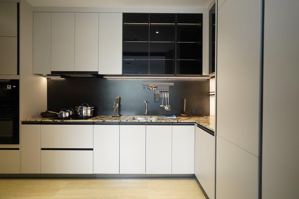 Interior view of One Bedroom Penthouse for Sale at The Liberty Condominium by Wallaya