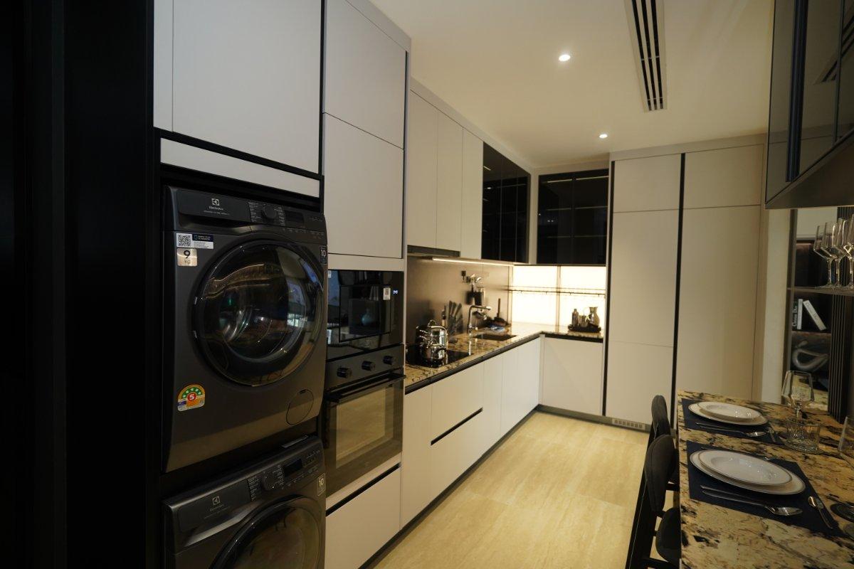 Interior view of One Bedroom Penthouse for Sale at The Liberty Condominium by Wallaya