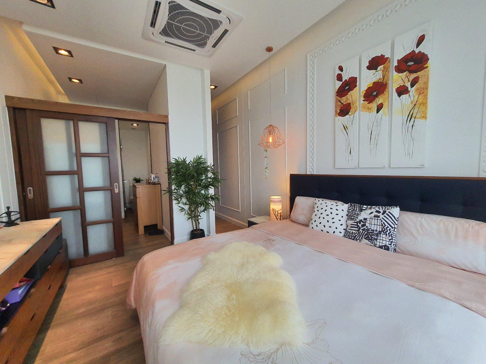 Interior view of 2 Bedroom Sea View Apartment for Sale at Saturdays Condo, Rawai - B4268-9