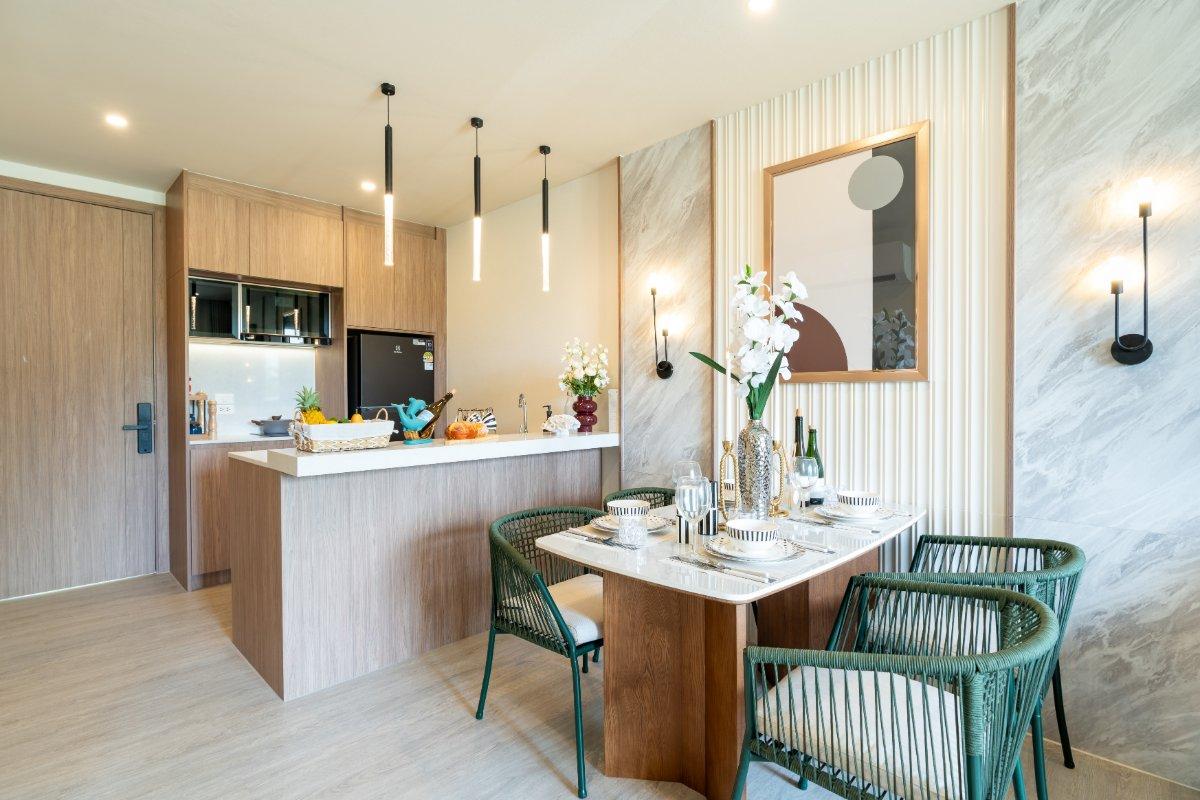 Interior view of 1 Bedroom Apartment at Saint Tropez Condo for Sale - Walking Distance to the Beach