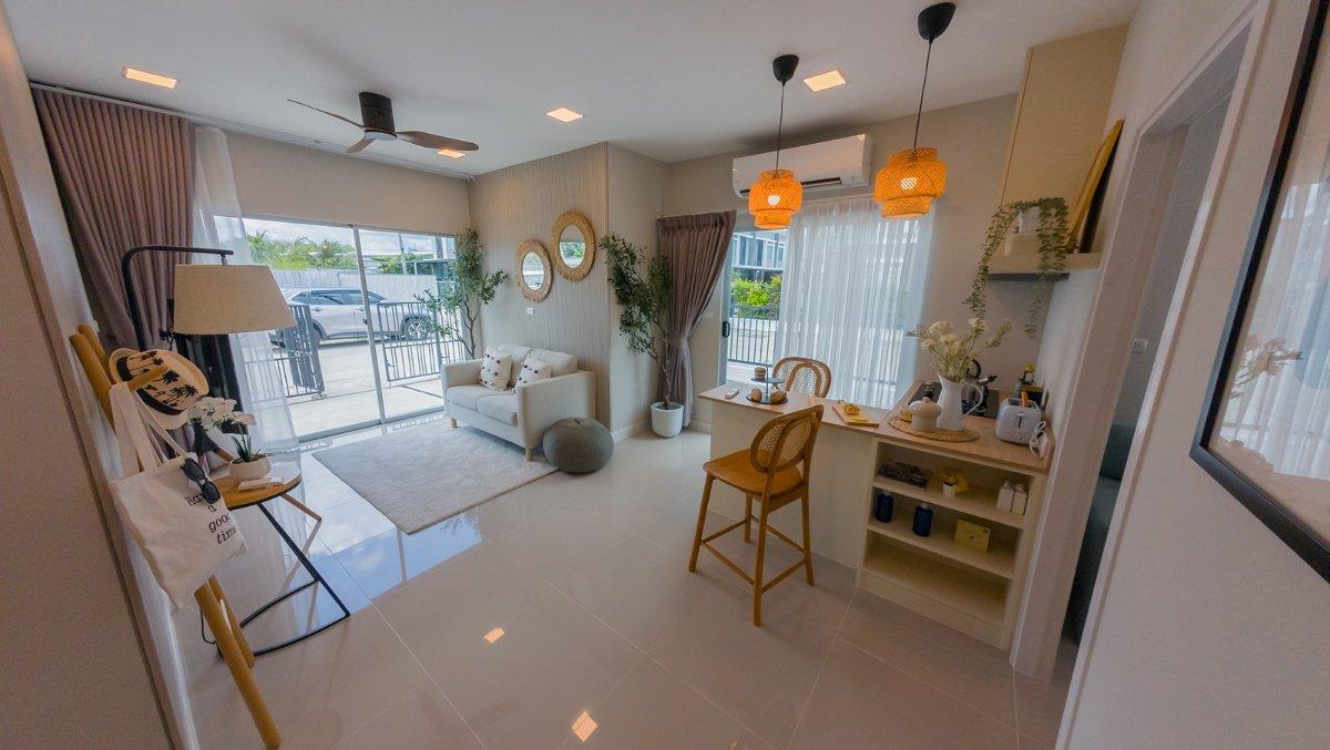 Interior view of Ready.to-move-in 3-Bedroom House for Sale - Pruksa Vile Thalang