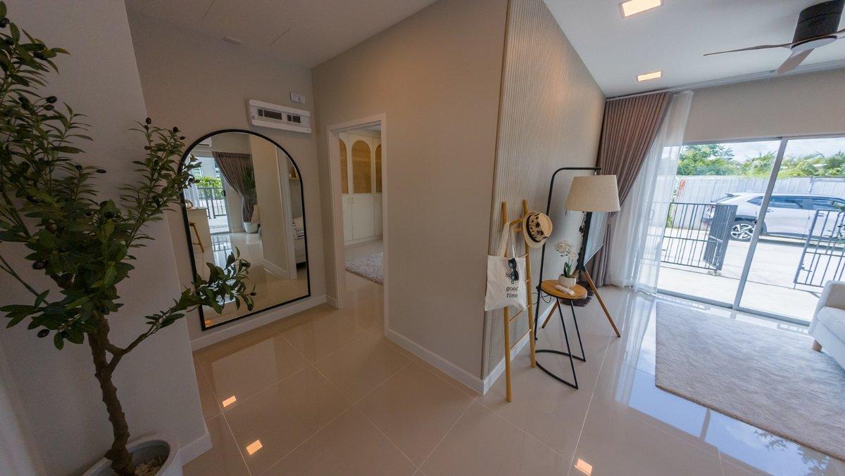 Interior view of Ready.to-move-in 3-Bedroom House for Sale - Pruksa Vile Thalang