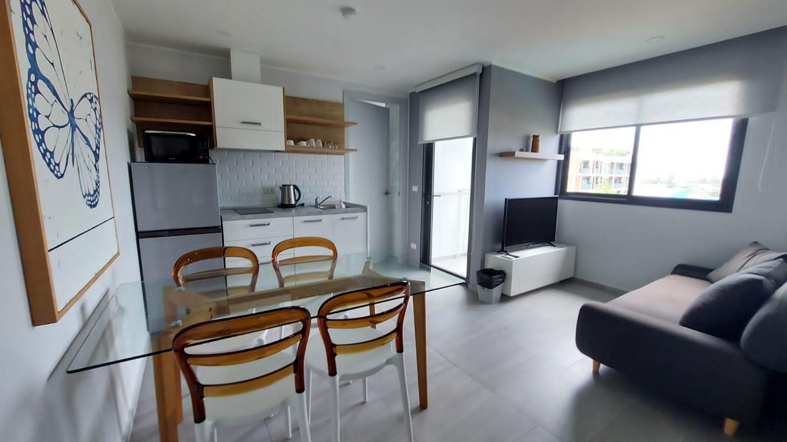 Interior view of Fully Furnished 2-Bedroom Foreign Freehold Condo for Sale in Noon Village Tower 2, Chalong