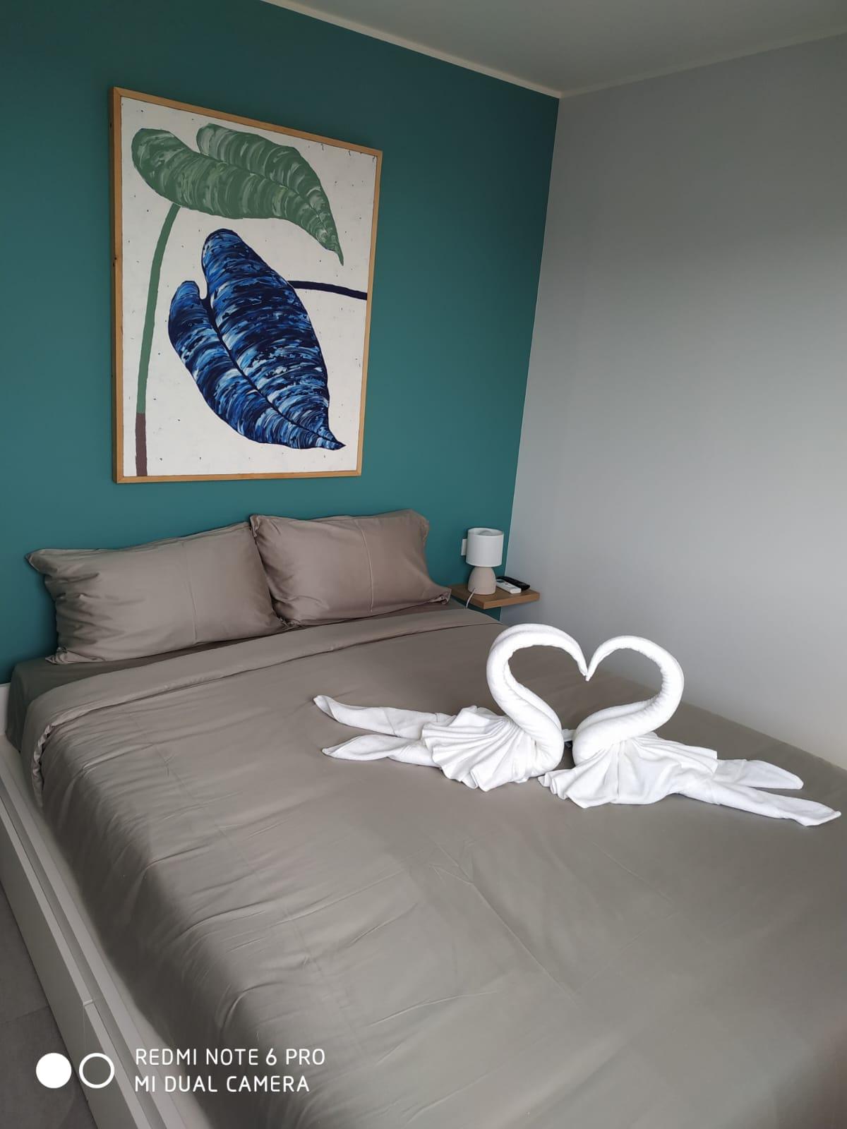 Interior view of Fully Furnished 2-Bedroom Foreign Freehold Condo for Sale in Noon Village Tower 2, Chalong