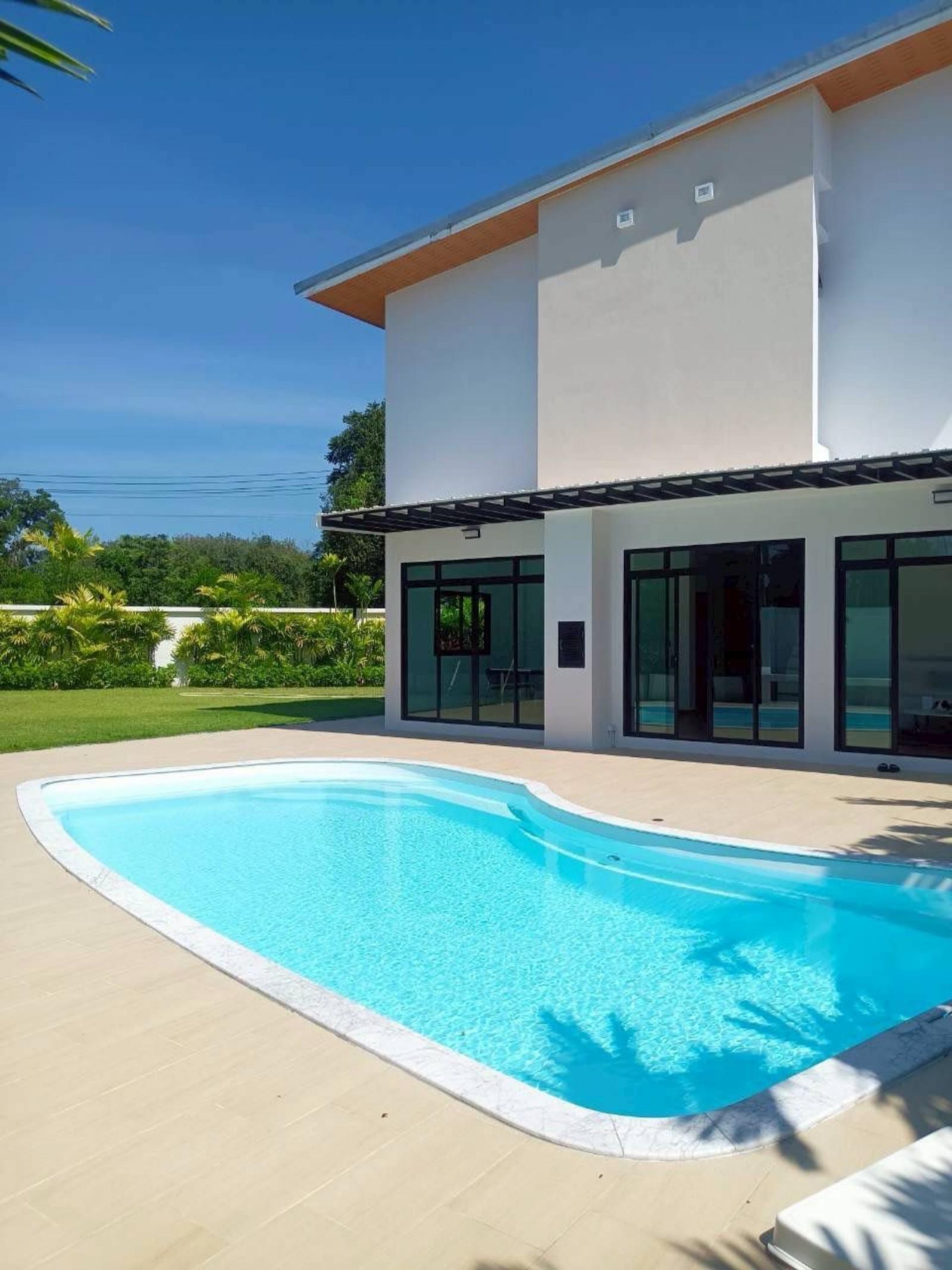 Interior view of 3-Bedroom Type A Villa in The Place Villas Thalang