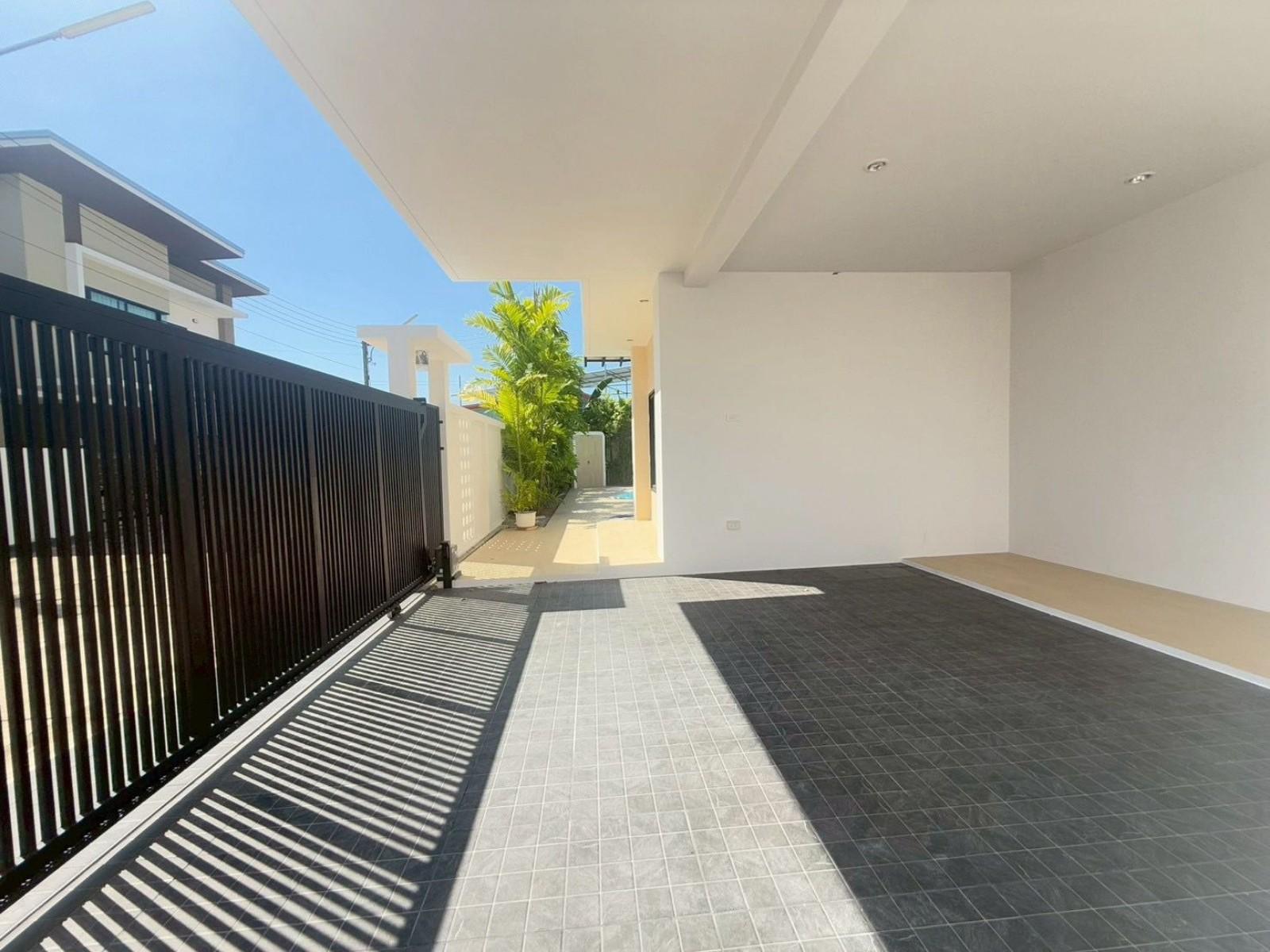 Interior view of 3-Bedroom Type A Villa in The Place Villas Thalang