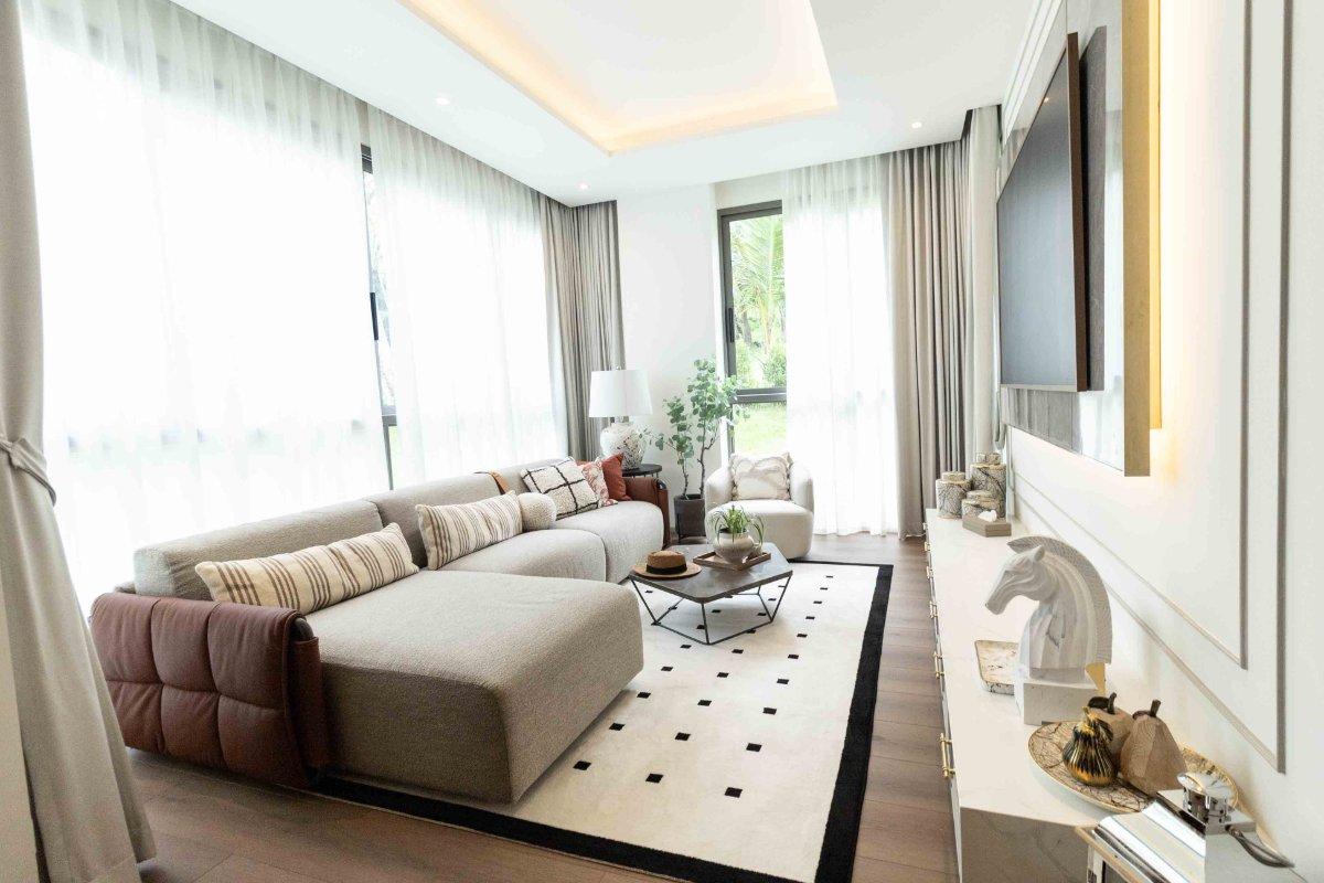 Interior view of 3 Bedroom Sky Pool Villa for Sale at Petit Tycoon, Surin Beach