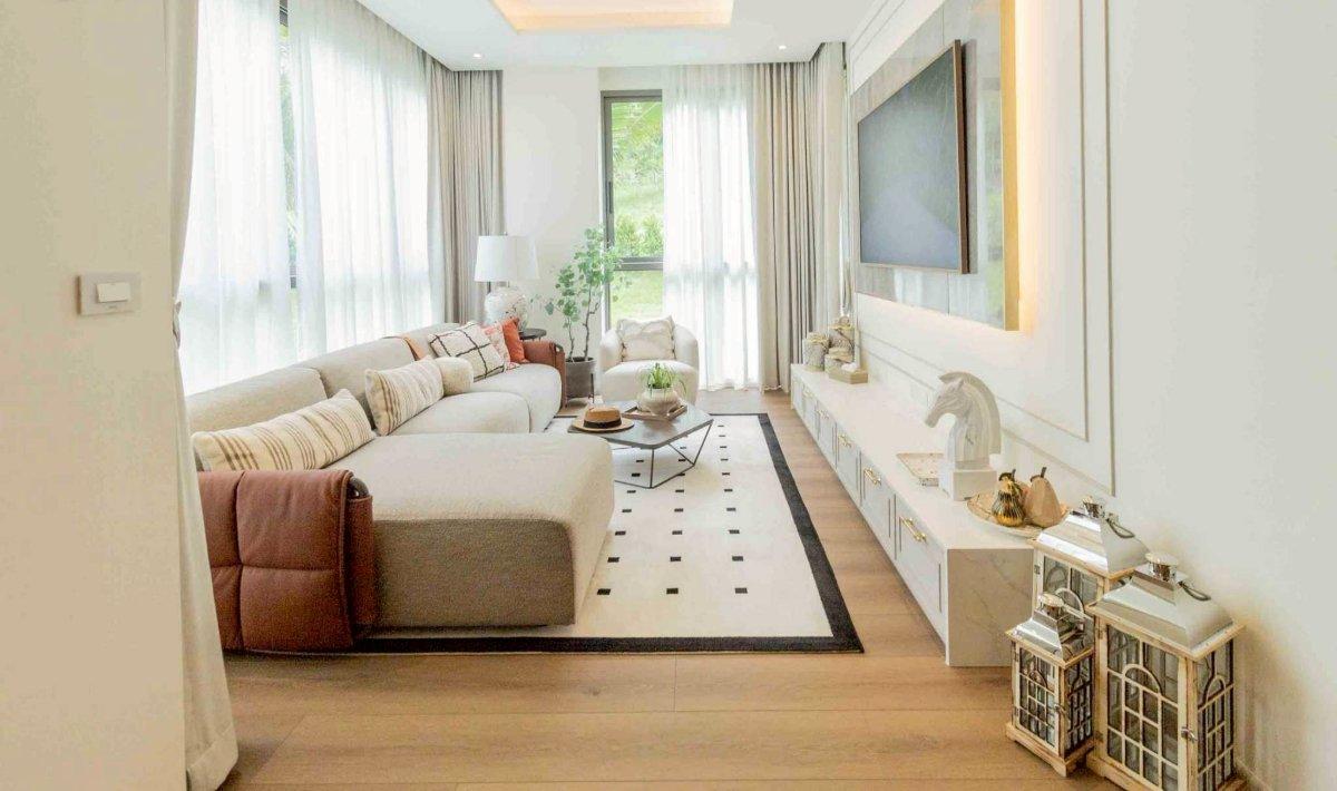 Interior view of 3 Bedroom Grand Family Suite for Sale by a Private Owner at Petit Tycoon