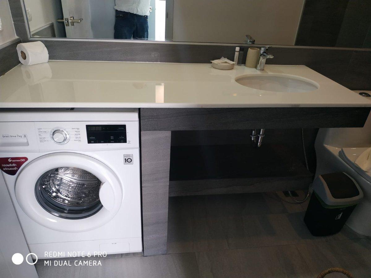 Interior view of Foreign Freehold 2-Bedroom Sea View Condo for Sale in Noon Village Tower 2, Chalong