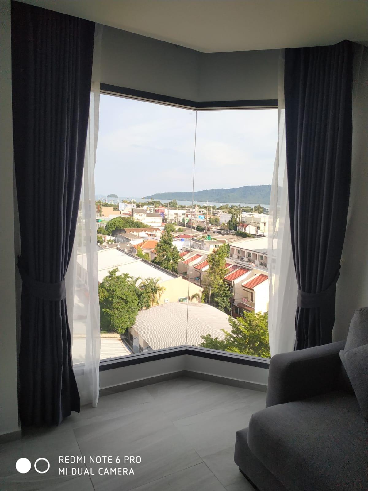 Interior view of Foreign Freehold 2-Bedroom Sea View Condo for Sale in Noon Village Tower 2, Chalong