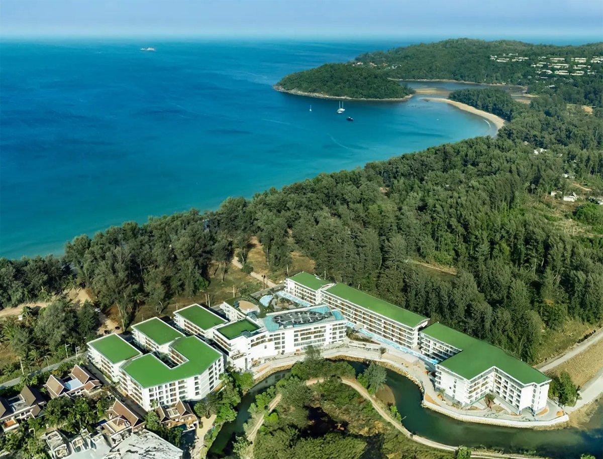 Interior view of 1-Bedroom Foreign Freehold Condo in Sunshine Kora on the Layan Beachroad