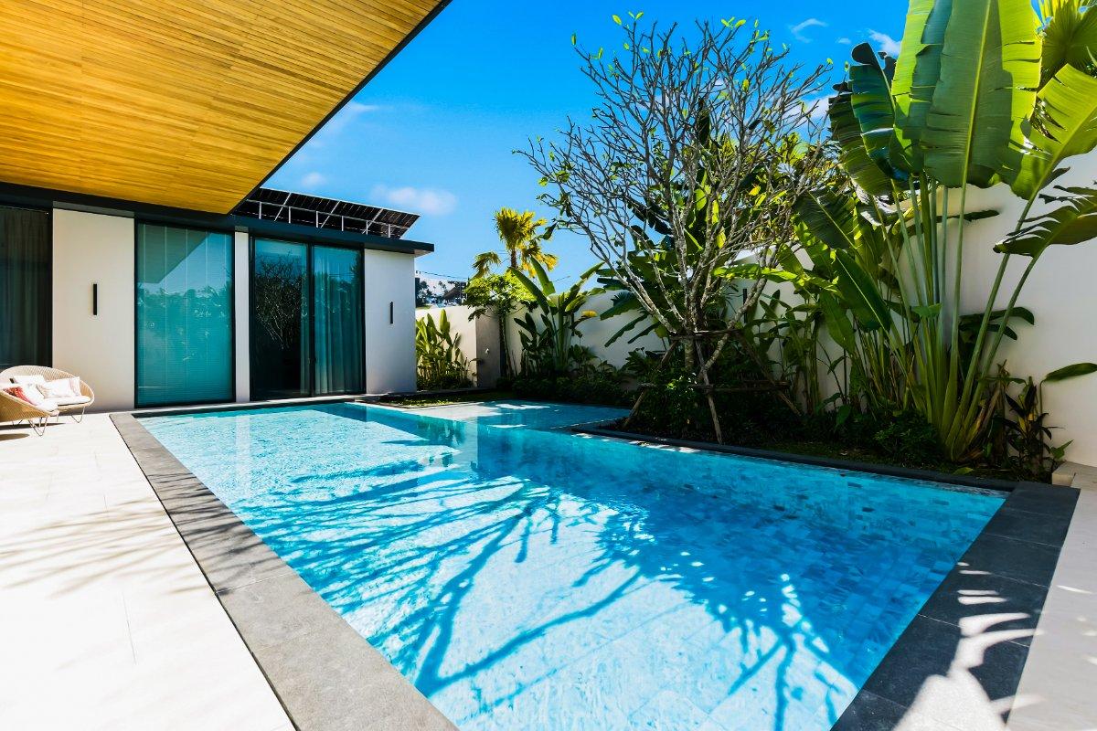 Interior view of Sunti Villas Cherngtalay – Spacious 4-Bedroom Tropical Villas for Sale
