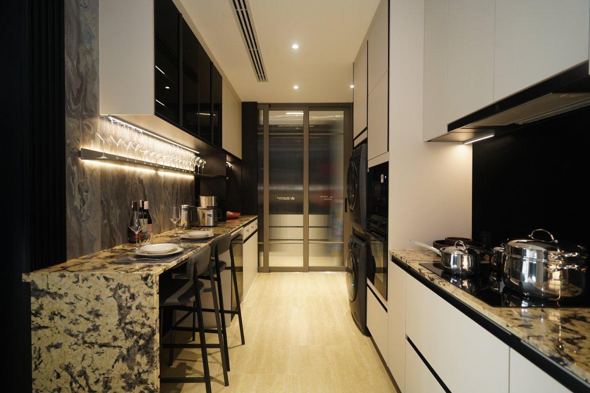 Interior view of 2 Bedroom Apartment for Sale at The Liberty Condominium by Wallaya
