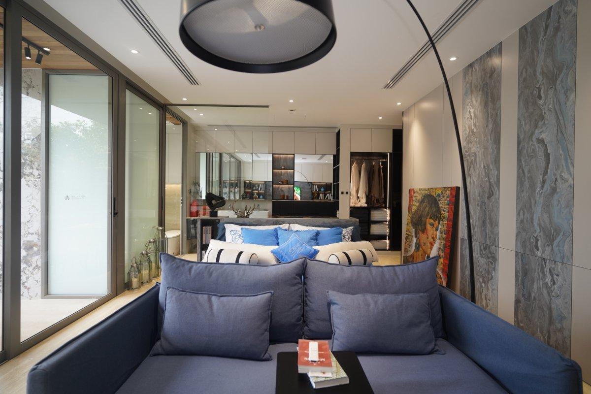 Interior view of Large 1 Bedroom Apartment for Sale at The Liberty Condominium by Wallaya