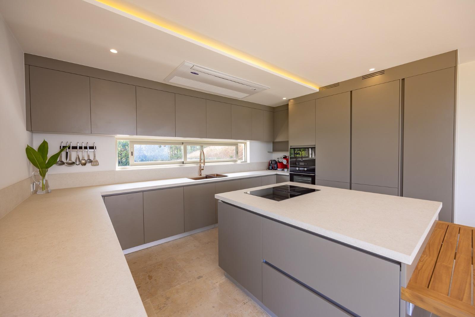 Interior view of 3 Bedroom Sea View & Valley View Villa for Sale in Cohiba Villas Phuket, Layan