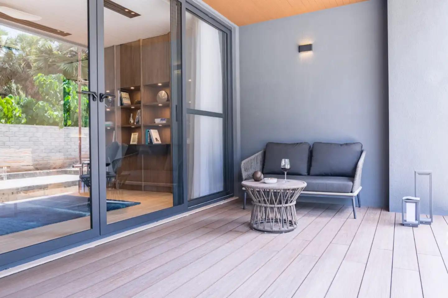 Interior view of Bright Condo - 2 Bedroom Duplex Penthouse