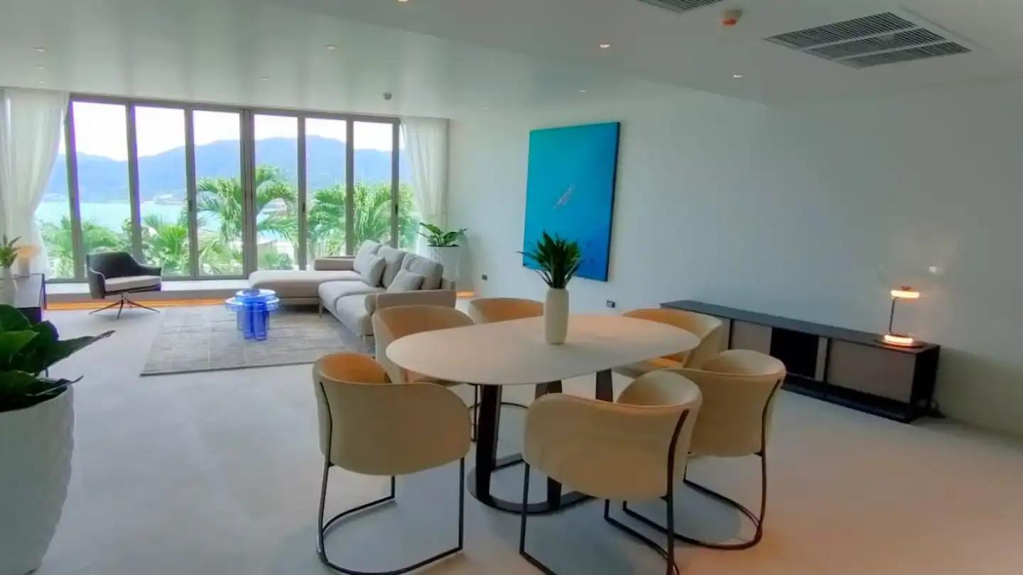 Interior view of Bluepoint Condo - 2 Bedroom Pool Access