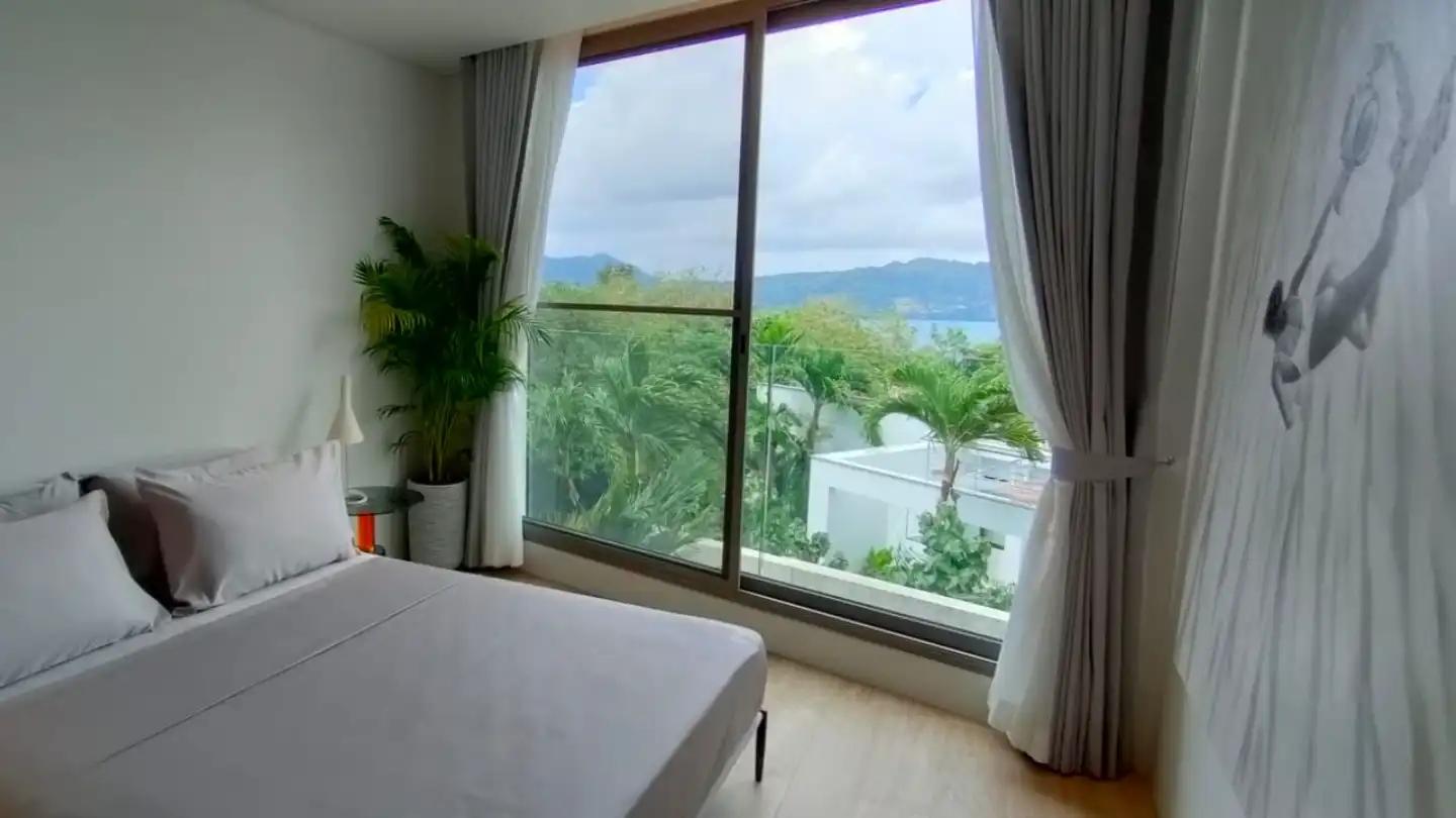 Interior view of Bluepoint Condo - 2 Bedroom Pool Access
