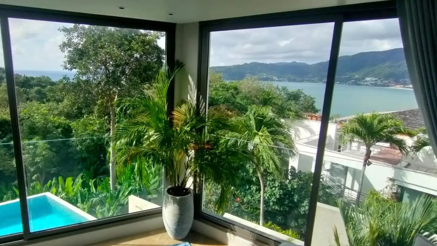Interior view of Bluepoint Condo - 2 Bedroom Pool Access