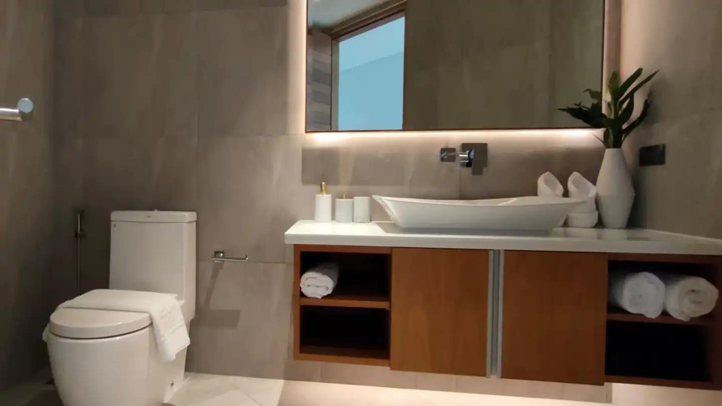Interior view of Bluepoint Condo - 2 Bedroom Pool Access