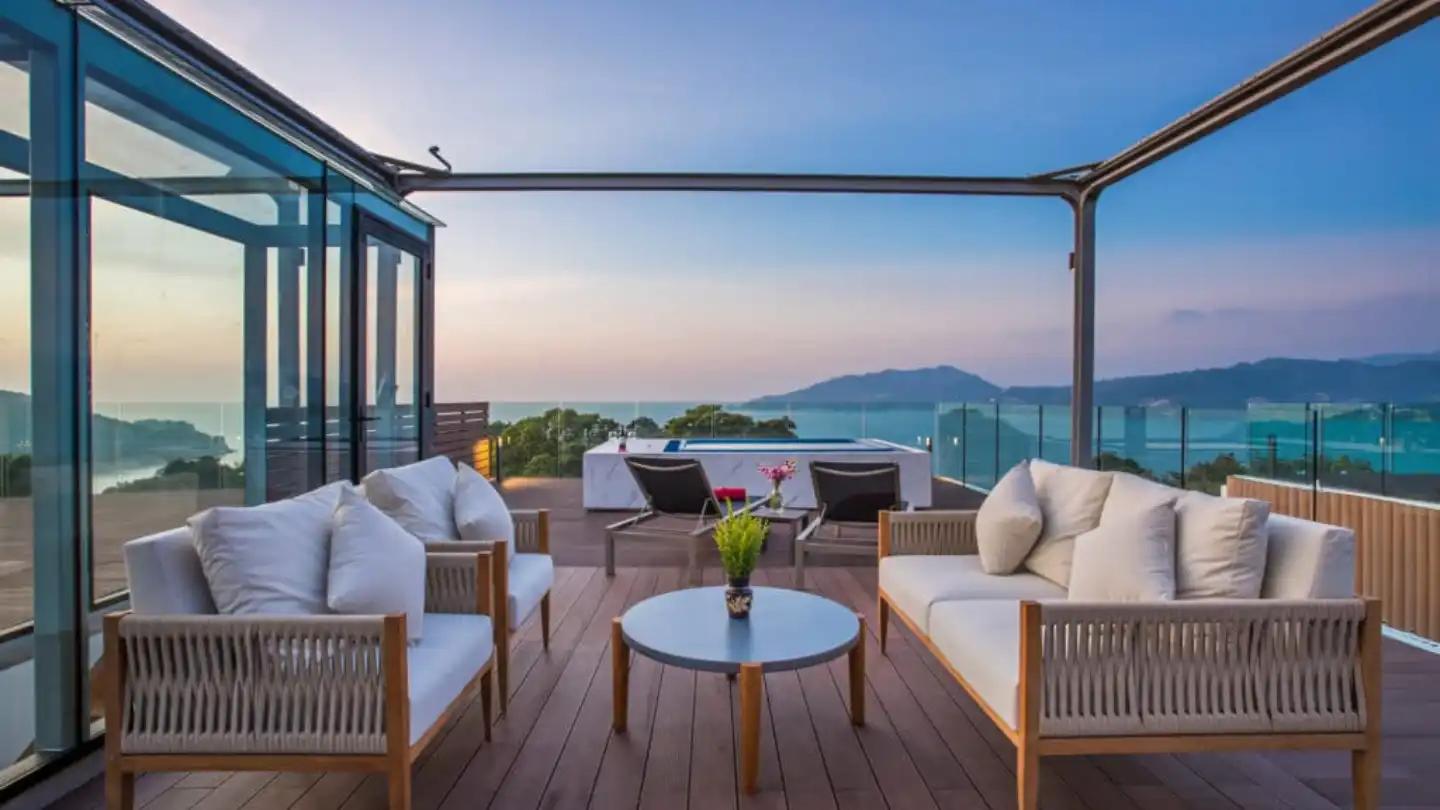 Interior view of Bluepoint Condo - 3 Bedroom Penthouse