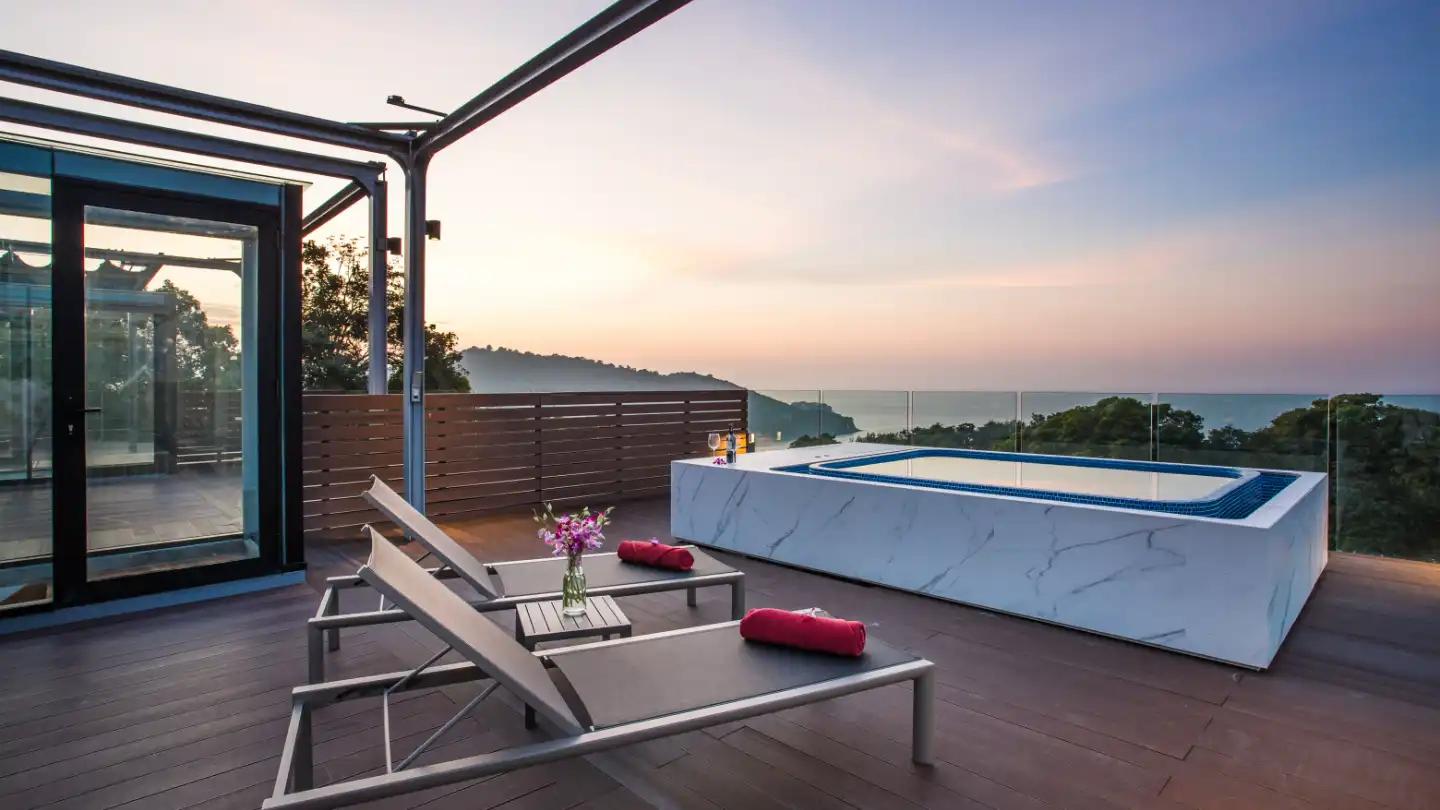 Interior view of Bluepoint Condo - 3 Bedroom Penthouse