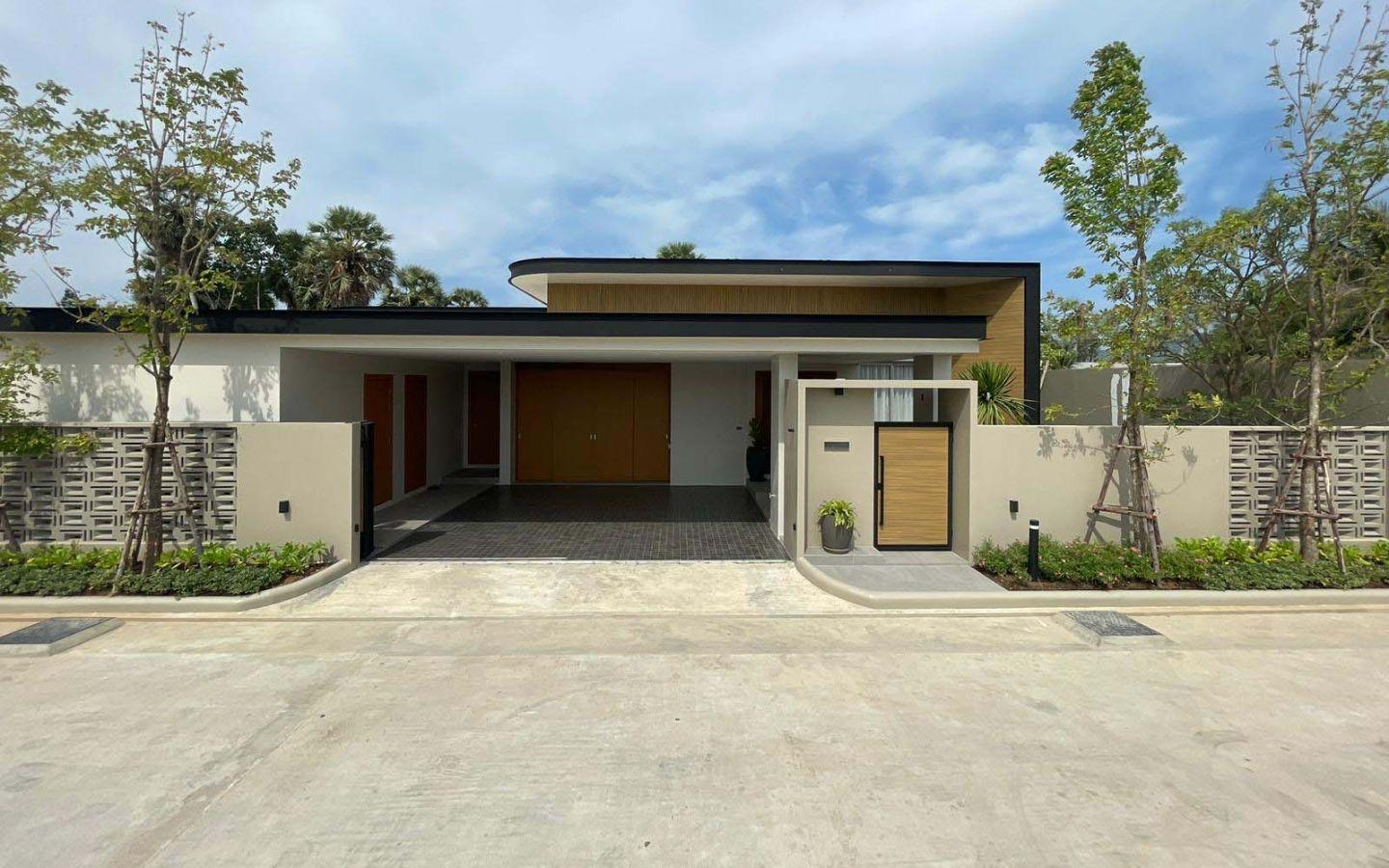 Interior view of 3 Bedroom Pool Villa for Sale in Alinda Villas, Thalang - Near Beach & Schools
