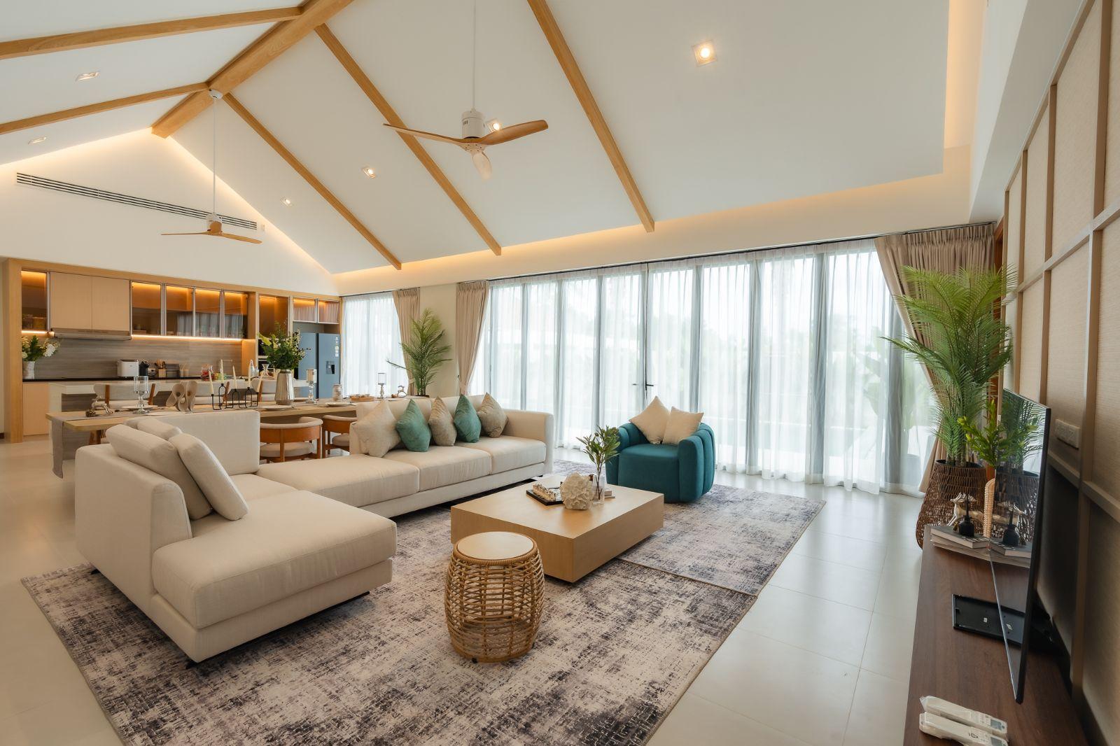 Interior view of 4 Bedroom Pool Villa for Sale in The Wynn Villas, Pasak 8, Cherngtalay