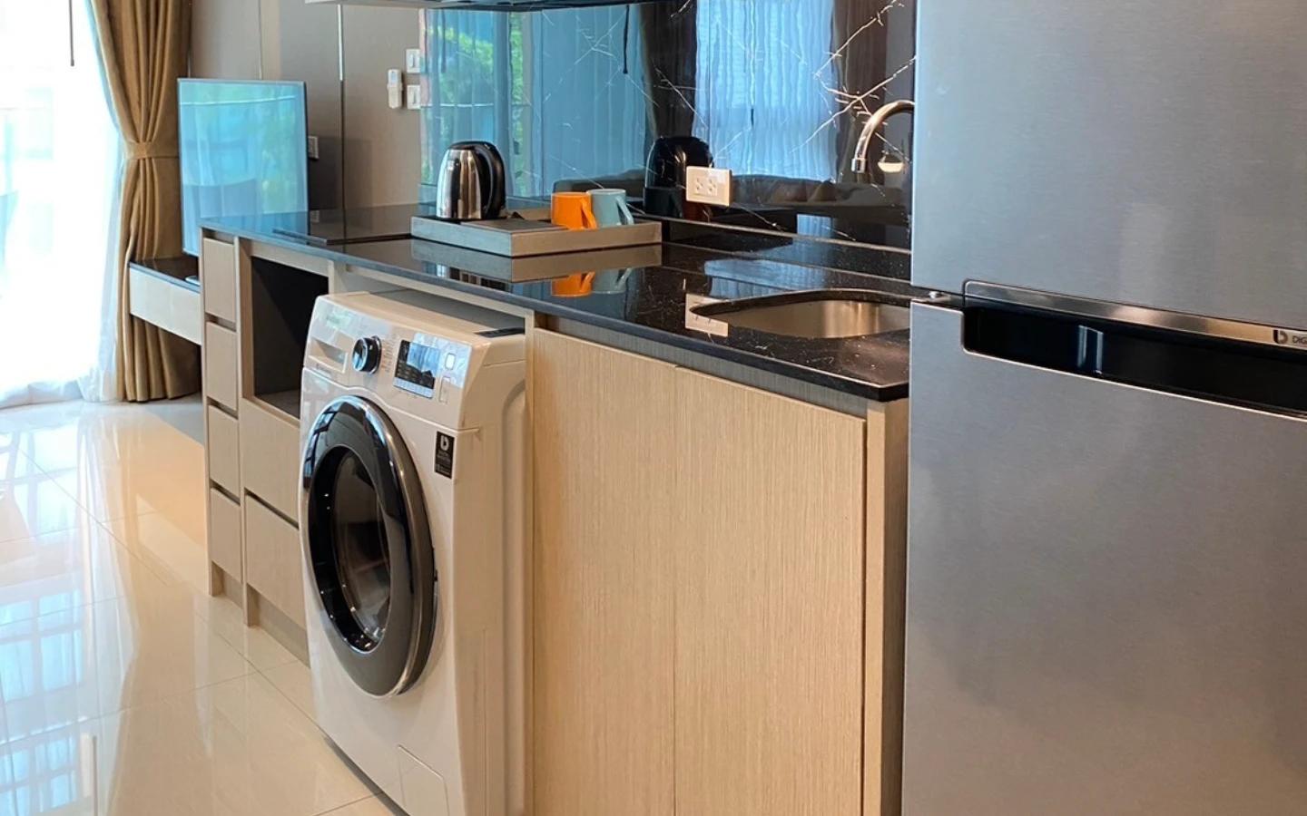 Interior view of 1 Bedroom Apartment for Sale at Panora Mida Grande Surin - D610