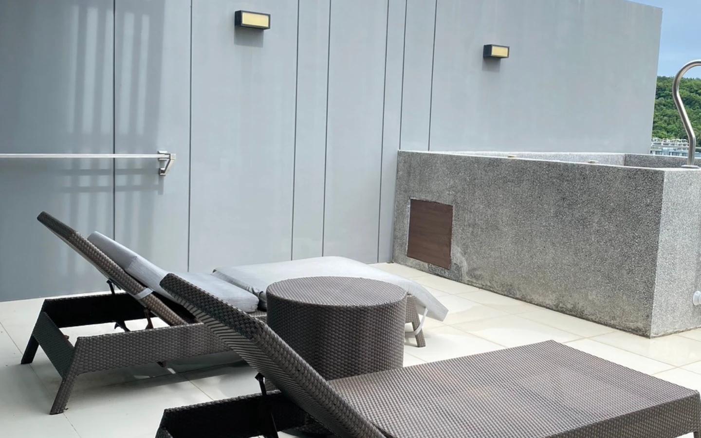 Interior view of Large 1-Bedroom Sea View Condo for Sale at Panora Mida Grande Surin - D502