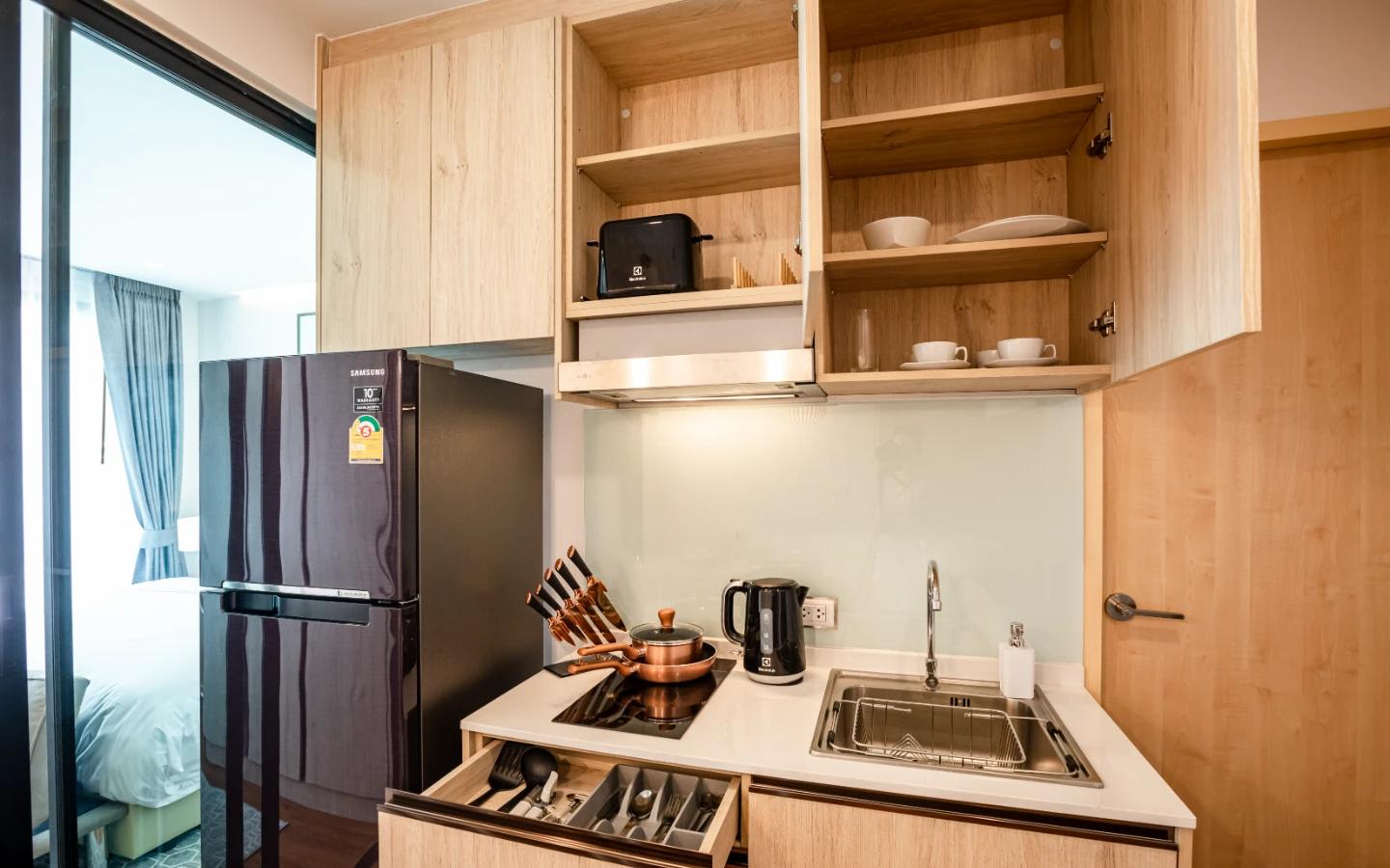 Interior view of Deluxe 1 Bedroom Apartment for Sale at Proud Condominium