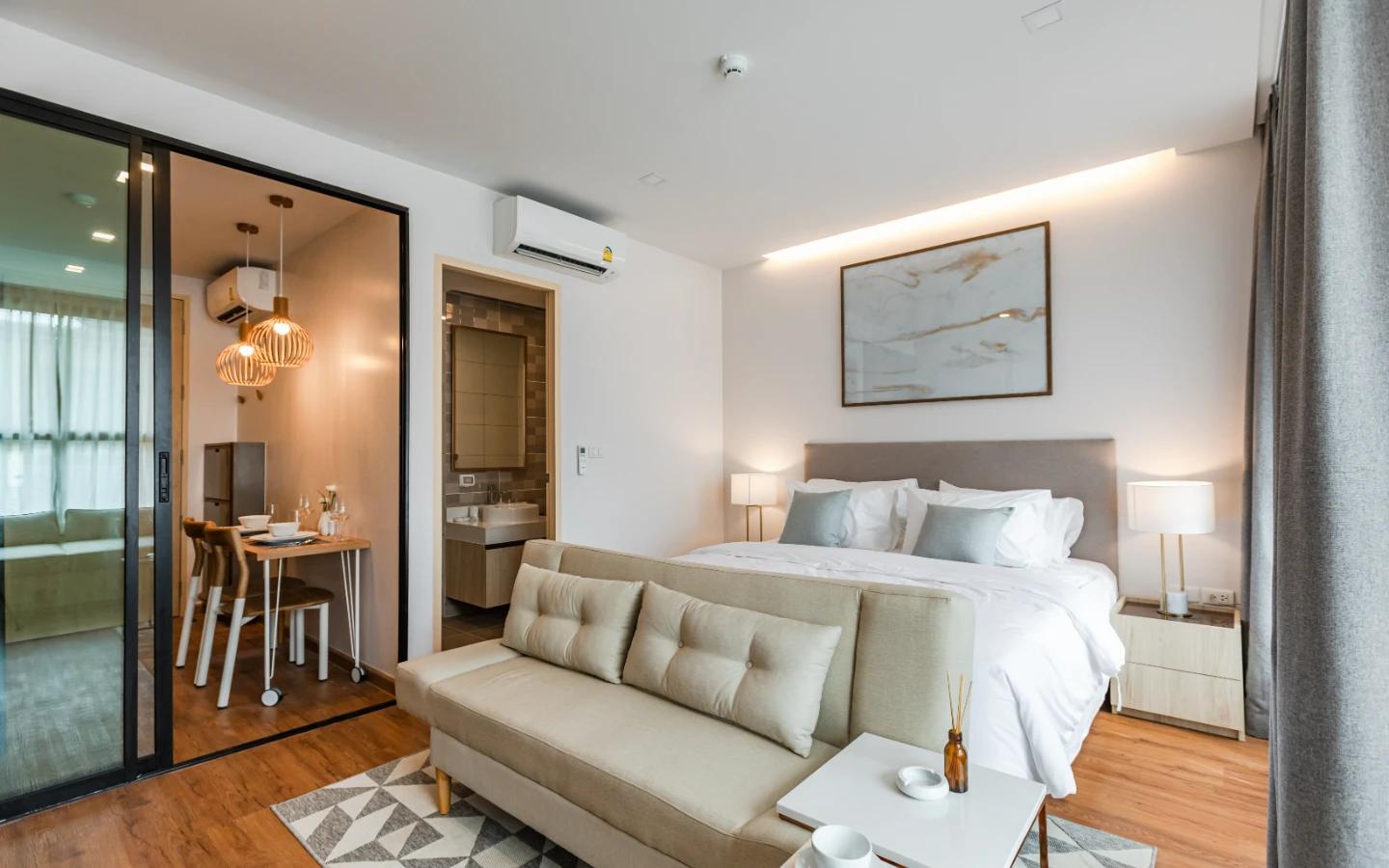 Interior view of Superior 2 Bedroom Apartment for Sale at Proud Condominium