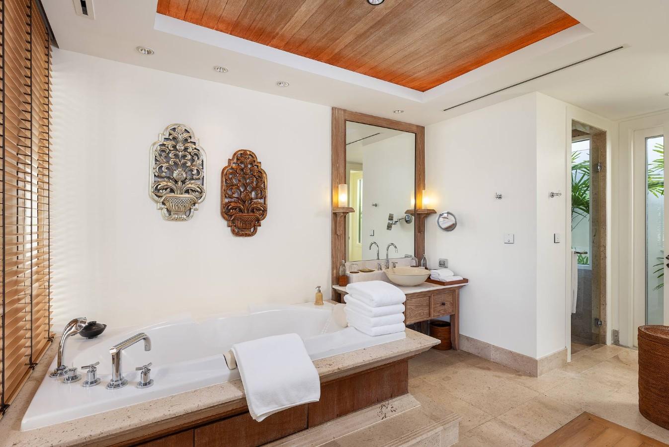 Interior view of Panoramic Sea View 3 Bedroom Luxury Villa at Trisara, Phuket