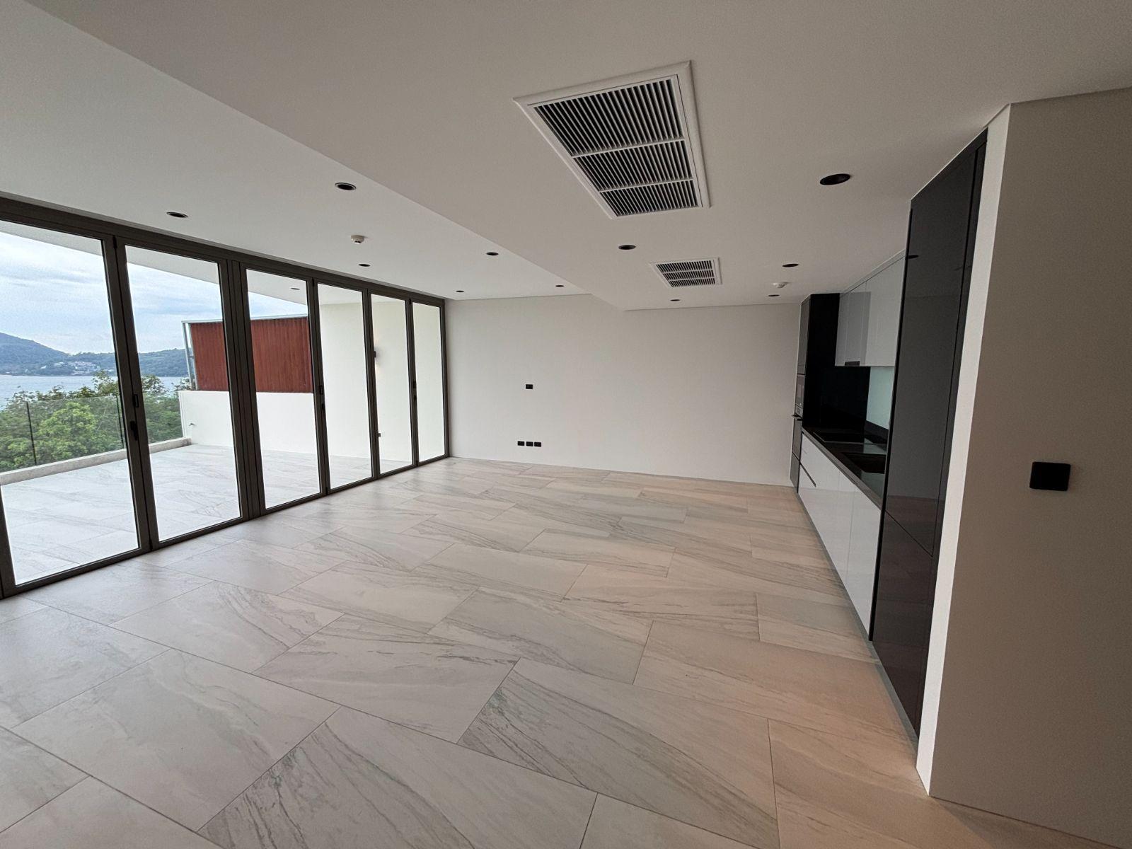 Interior view of 2 Bedroom Sea View Apartment for Sale at Bluepoint Condo, Patong - Unit 103