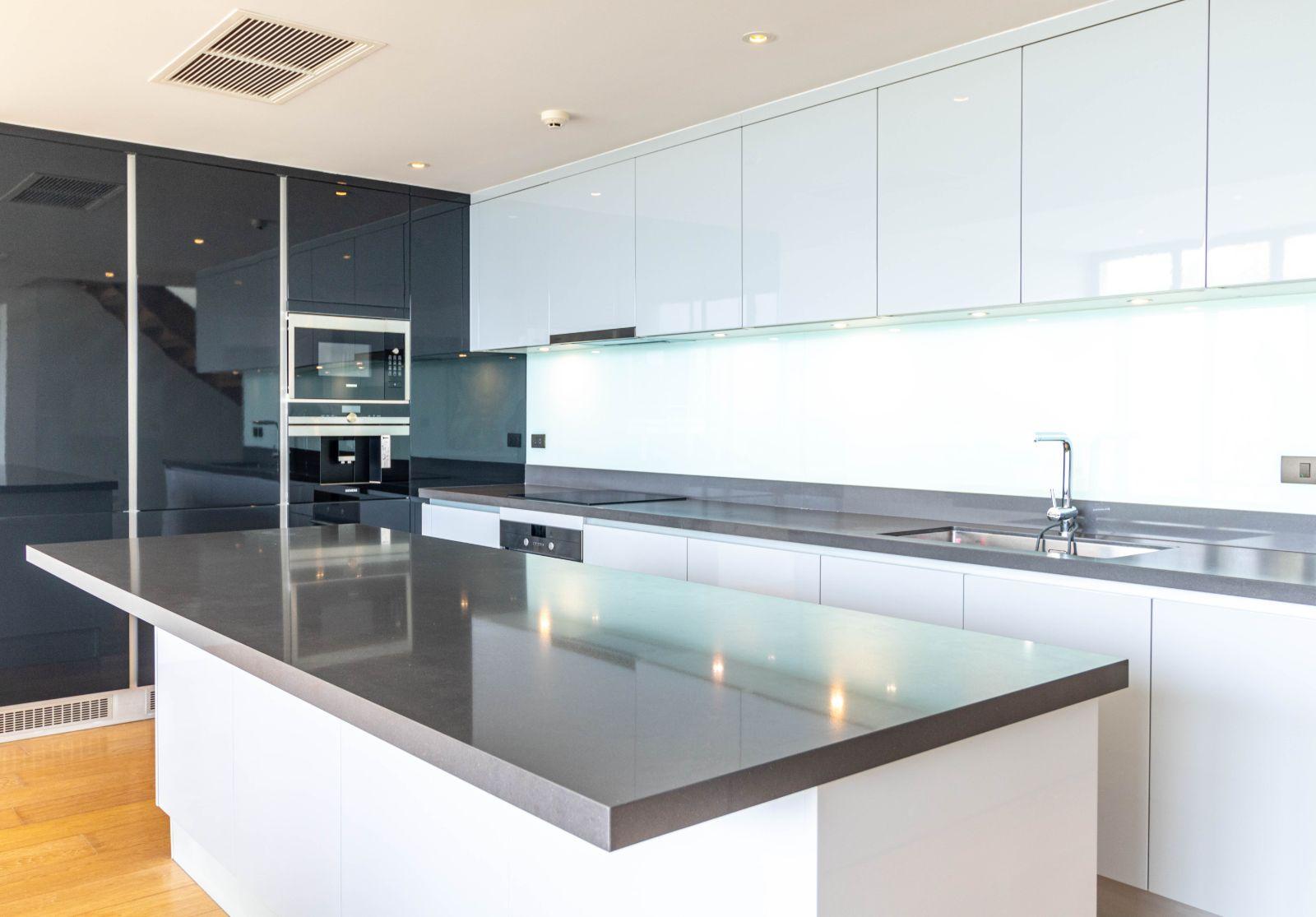 Interior view of 5 Bedroom Magnificent Sea View Penthouse for Sale at Bluepoint Condo, Patong