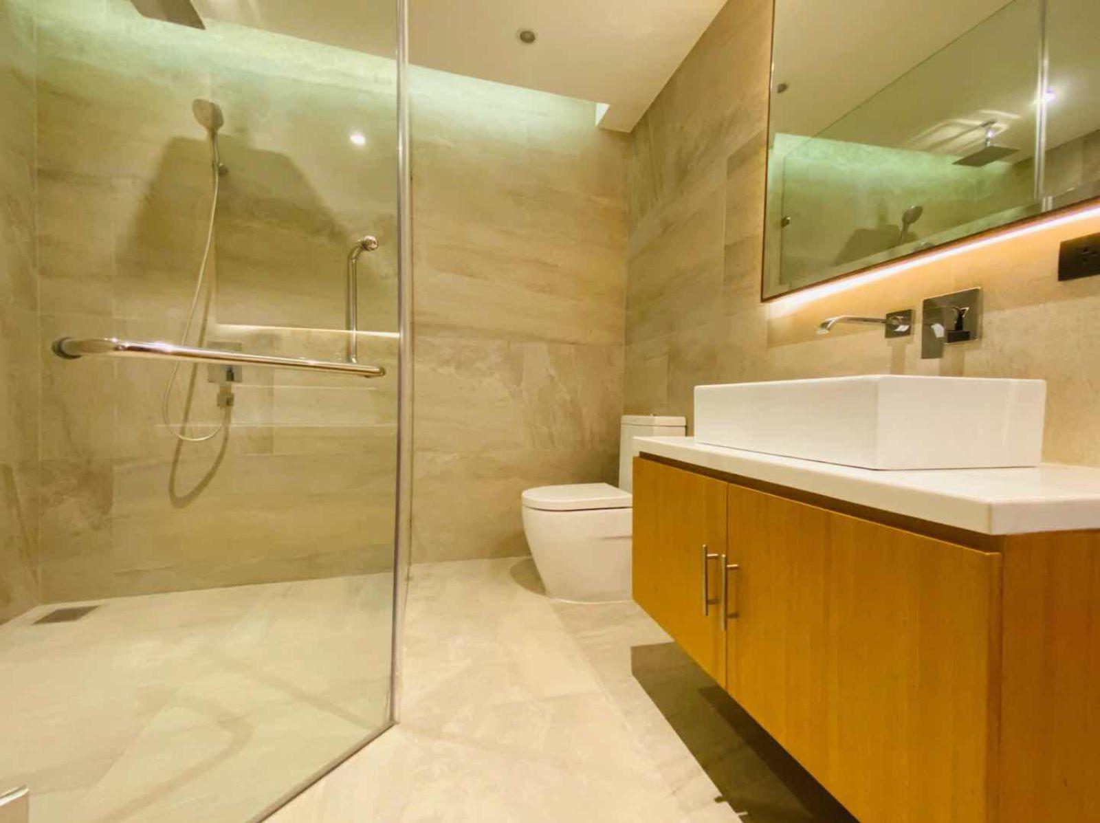 Interior view of 5 Bedroom Magnificent Sea View Penthouse for Sale at Bluepoint Condo, Patong