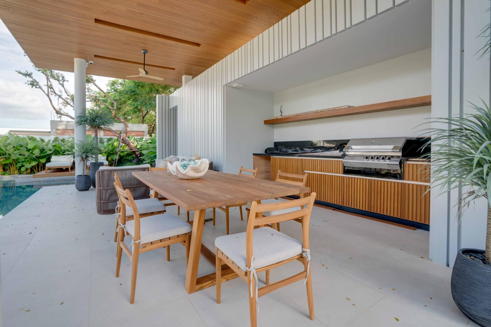 Interior view of 3 Bedroom Luxurious Pool Villas for Sale in Botanica Green Boulevard