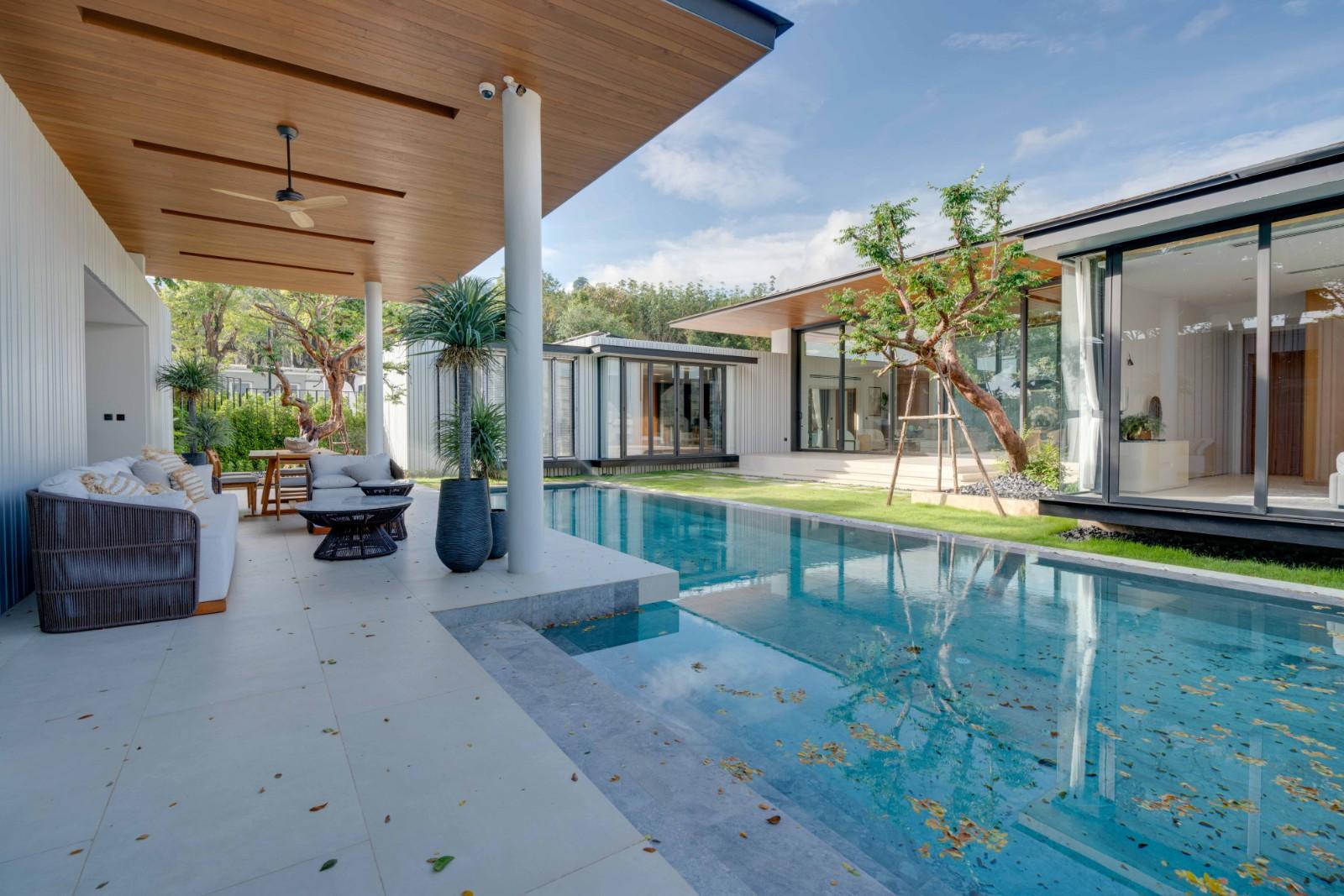 Interior view of 4 Bedroom Modern Pool Villas for Sale in Botanica Green Boulevard