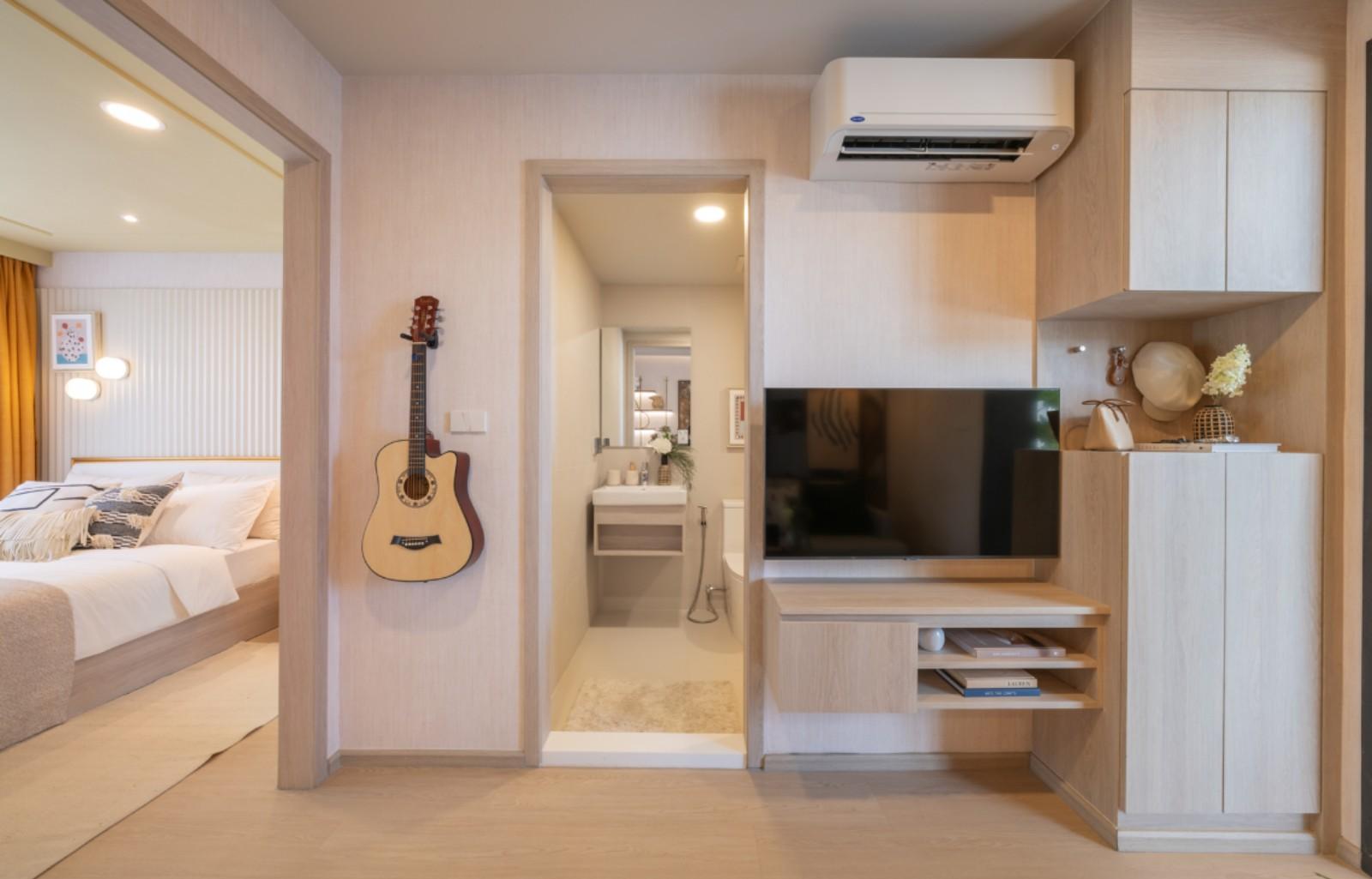 Interior view of 1 Bedroom Modern Condo for Sale at SO Lagoon, Bangtao