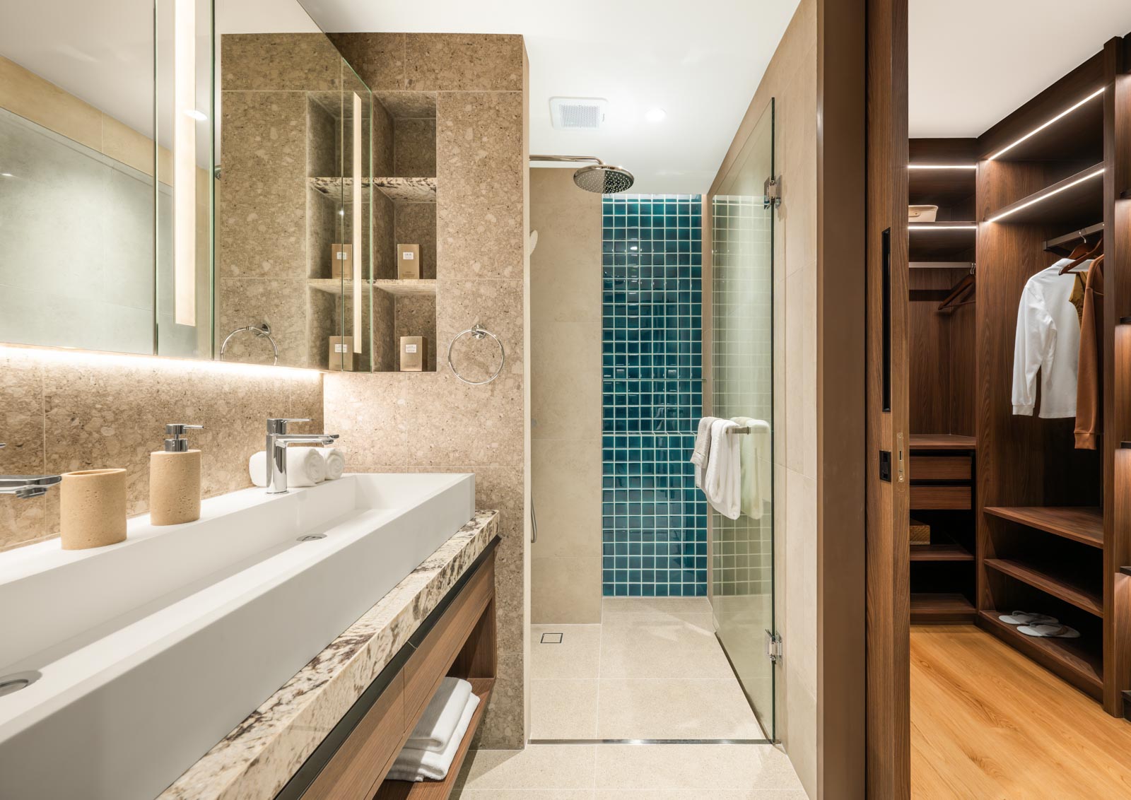 Luxury 3-Bedroom Condo in Laguna Golf Residences Hibiscus - Photo 21