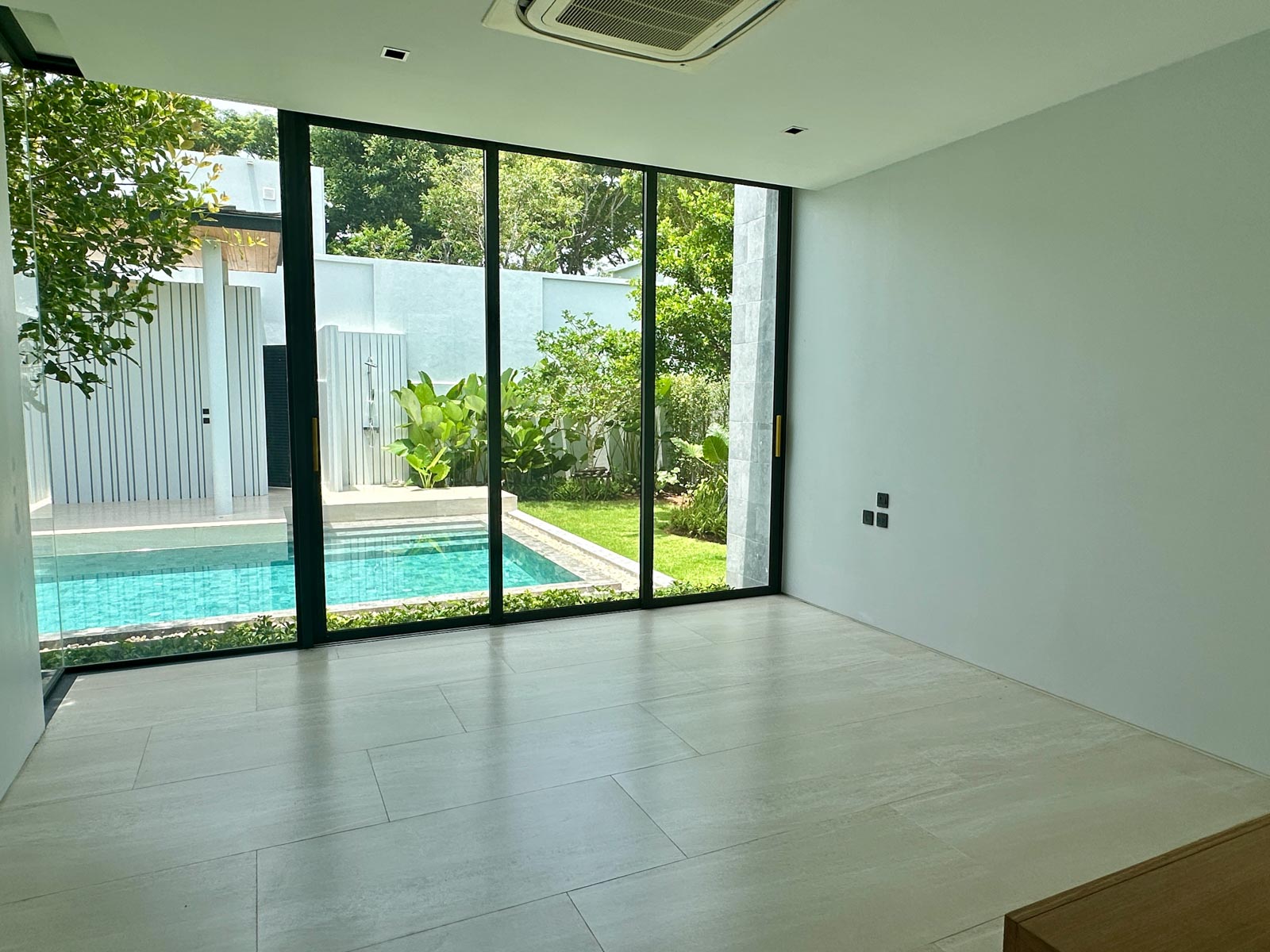 Botanica Foresta 4-Bedroom Resale - Ready to move & 1-Year Financing Plan - Photo 14